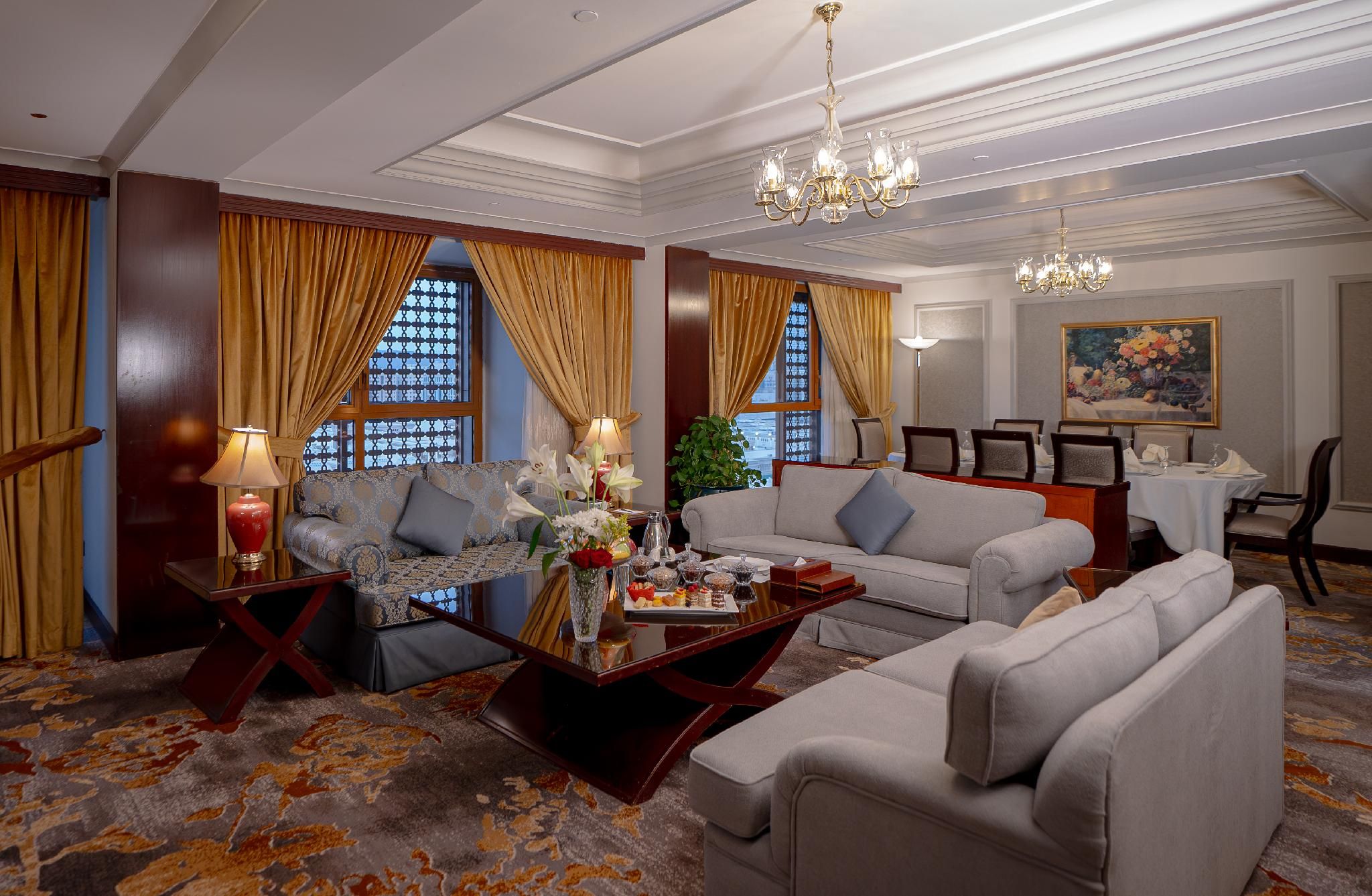 Presidential Apartment