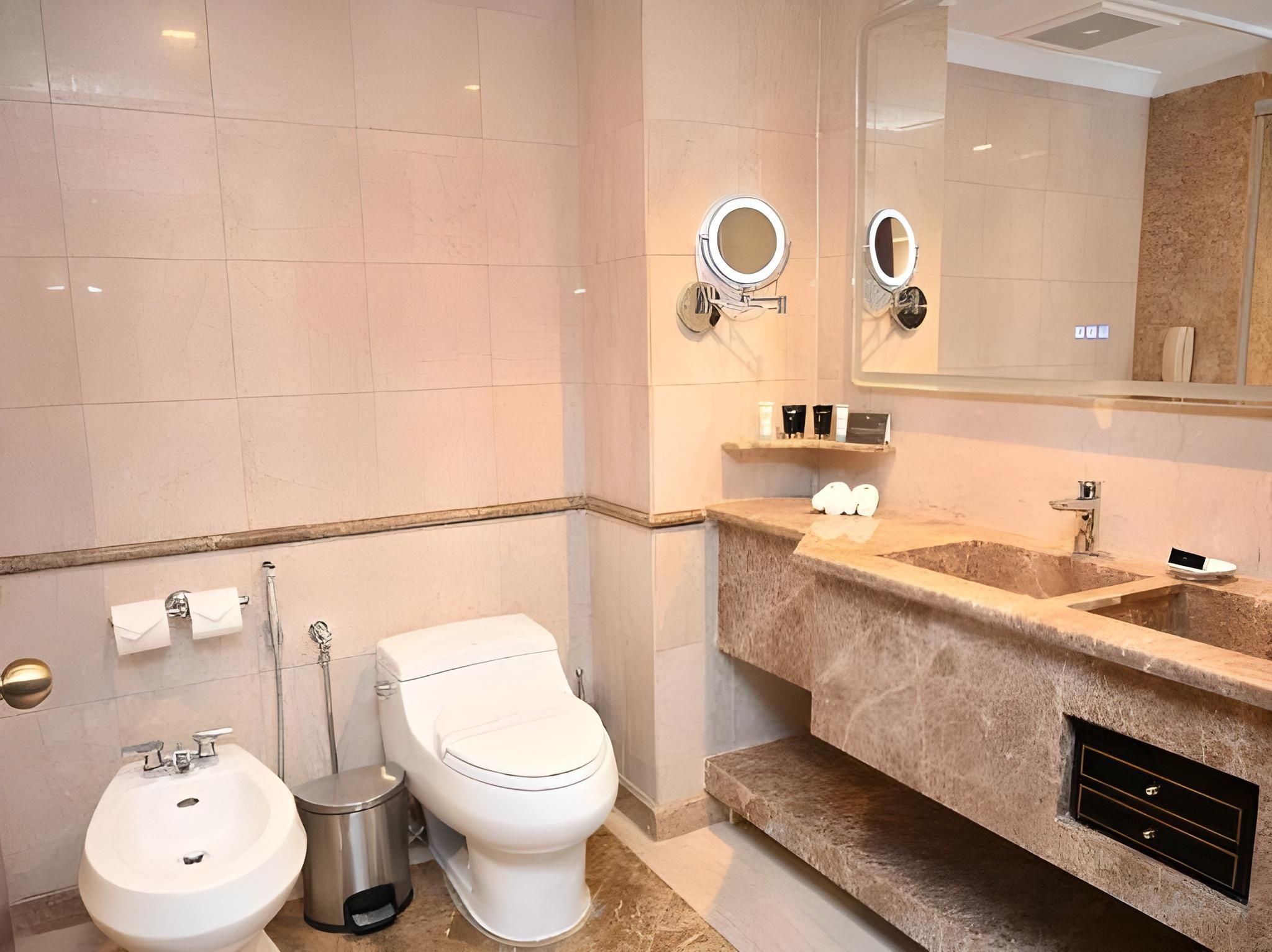 Executive Suite Haram View