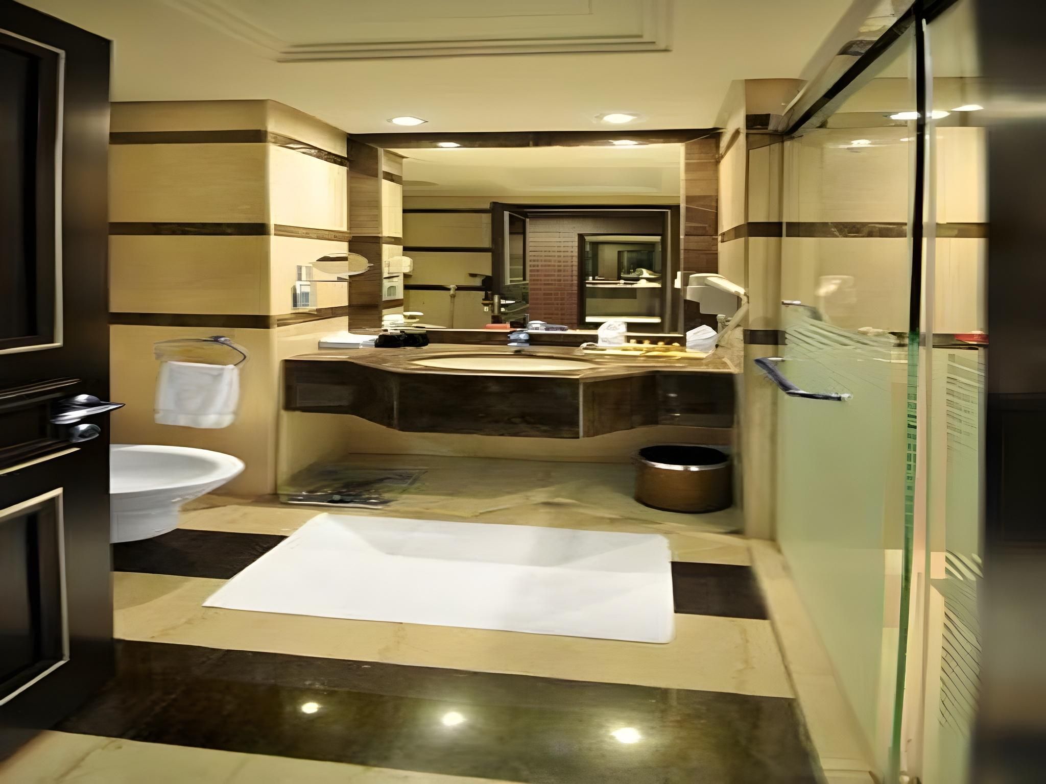 Presidential Suite