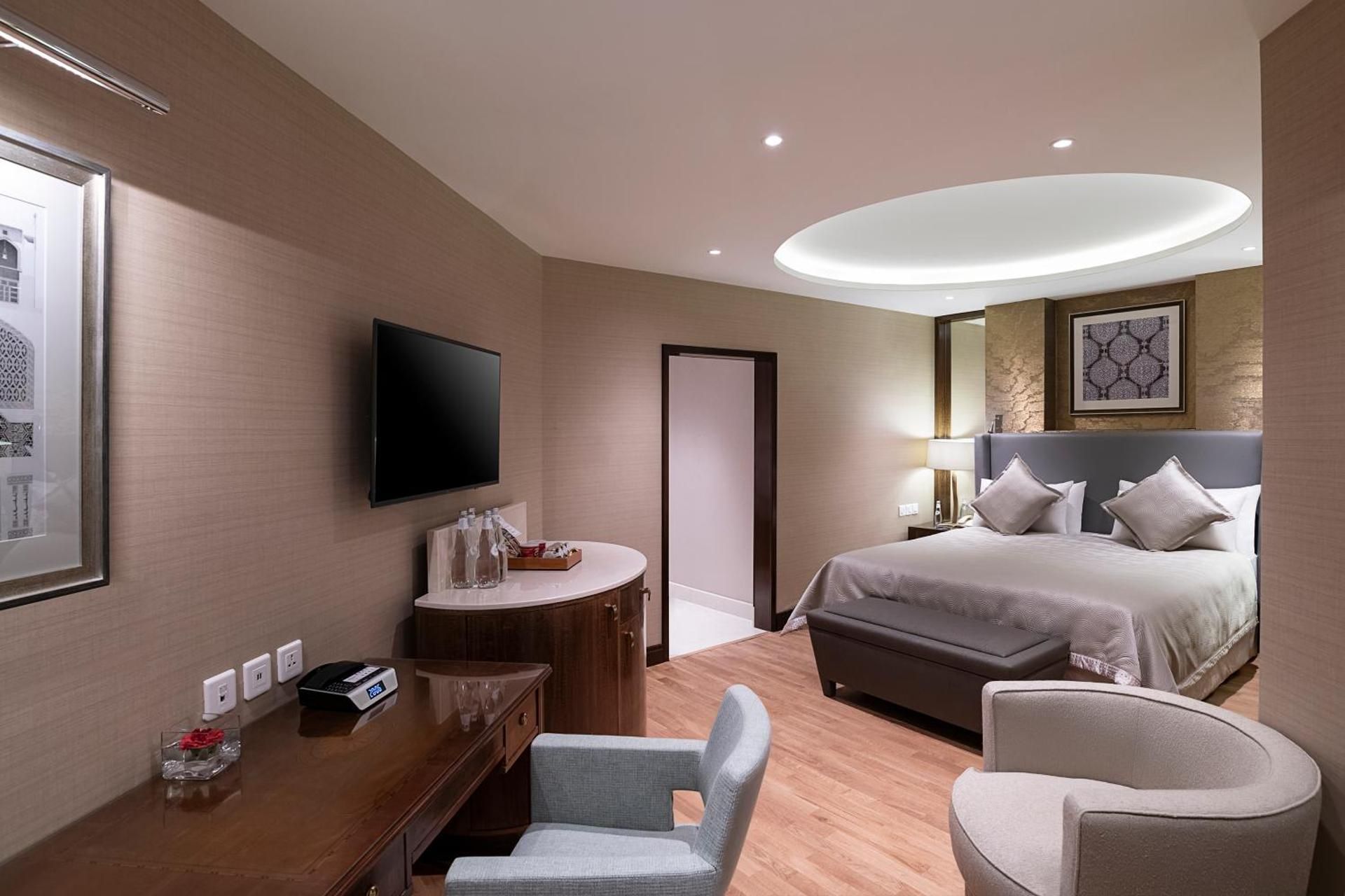 Executive Suite City view