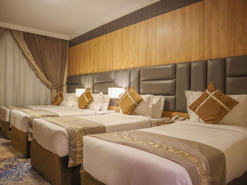 Standard Quadruple Room