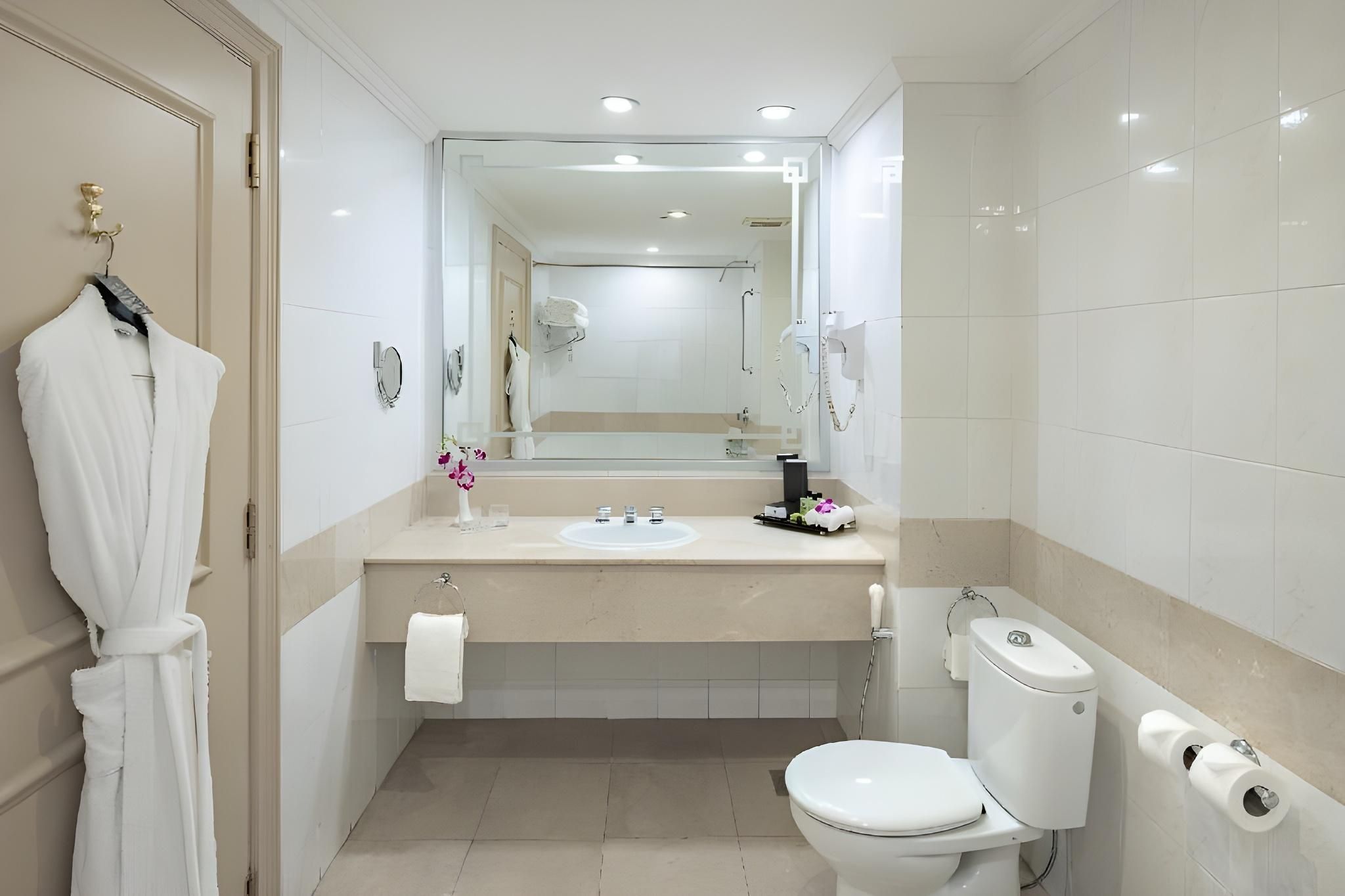 2 Bedroom Suite