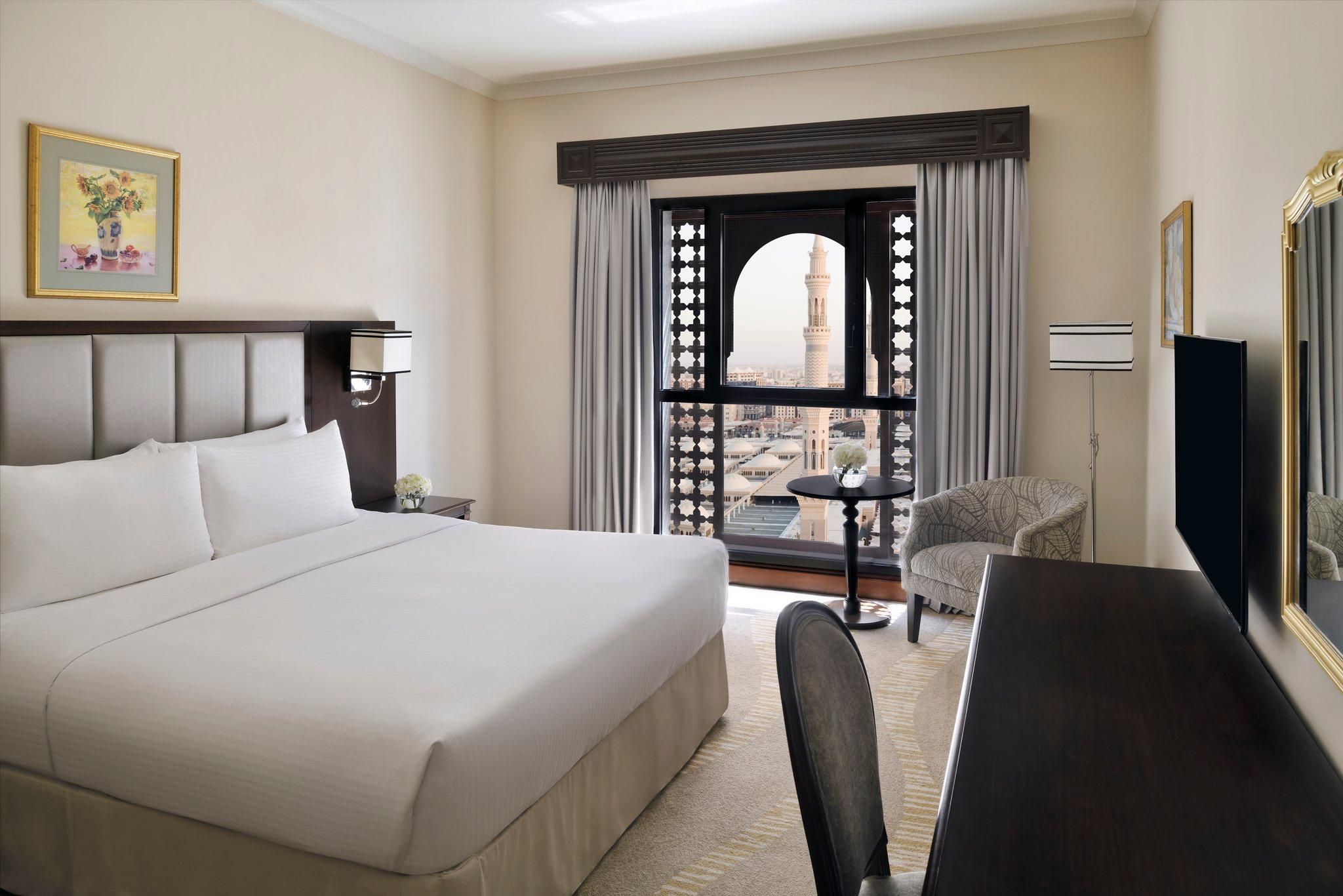 Dar Al Iman InterContinental By IHG Diplomatic Suite Haram View