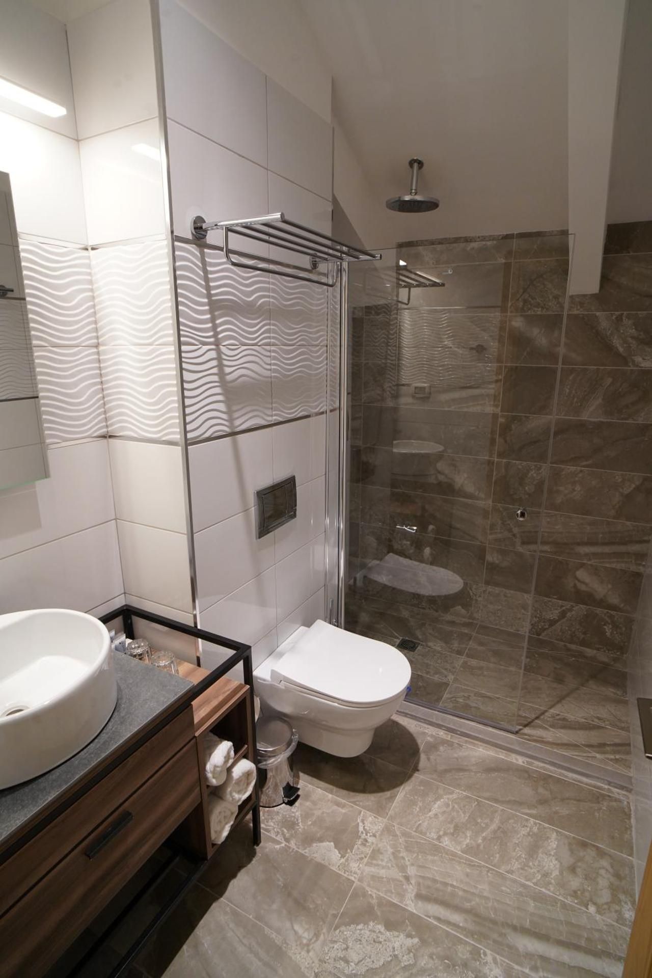 Michel House Deluxe Double Room with Balcony 2