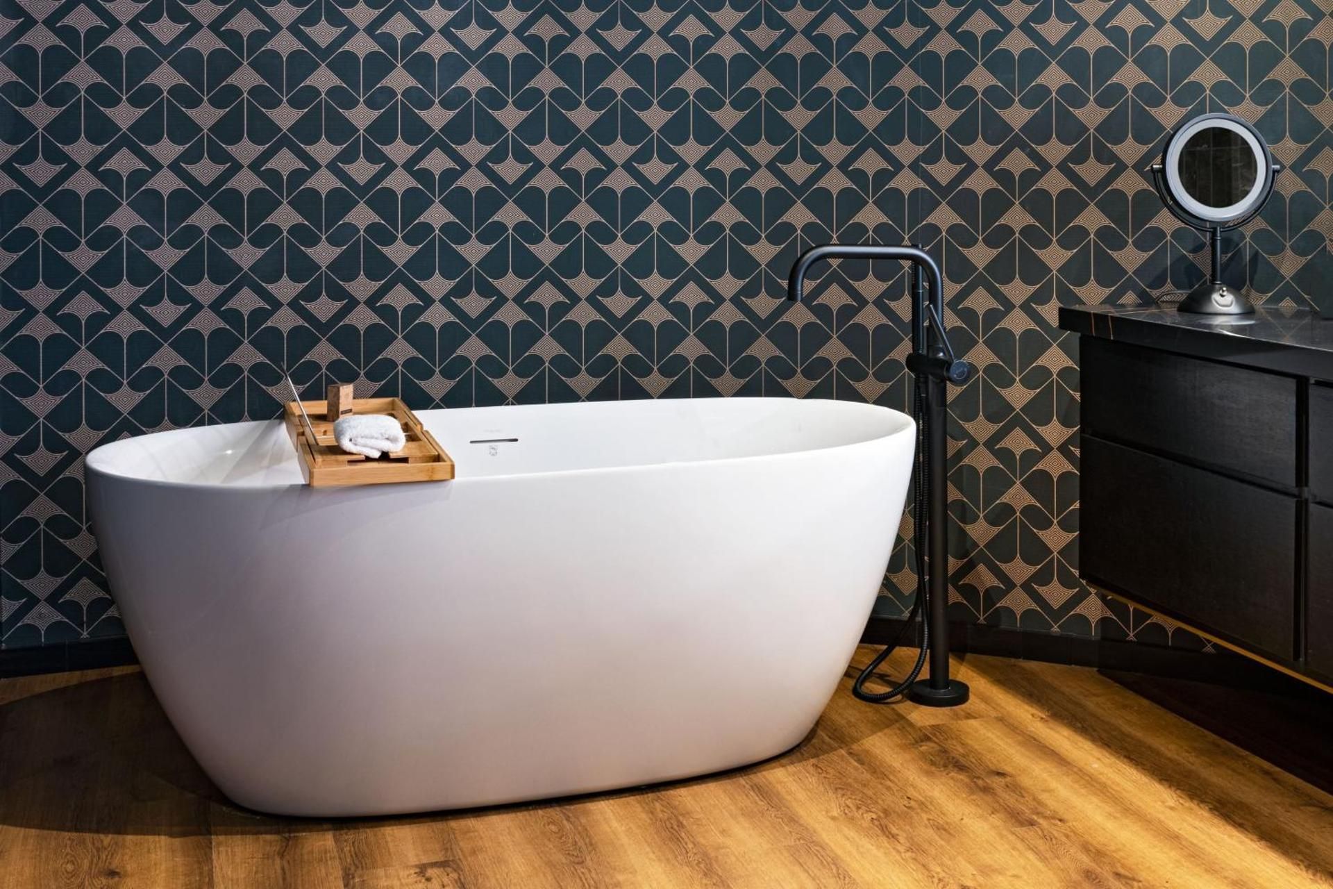 King Suite with Golf View