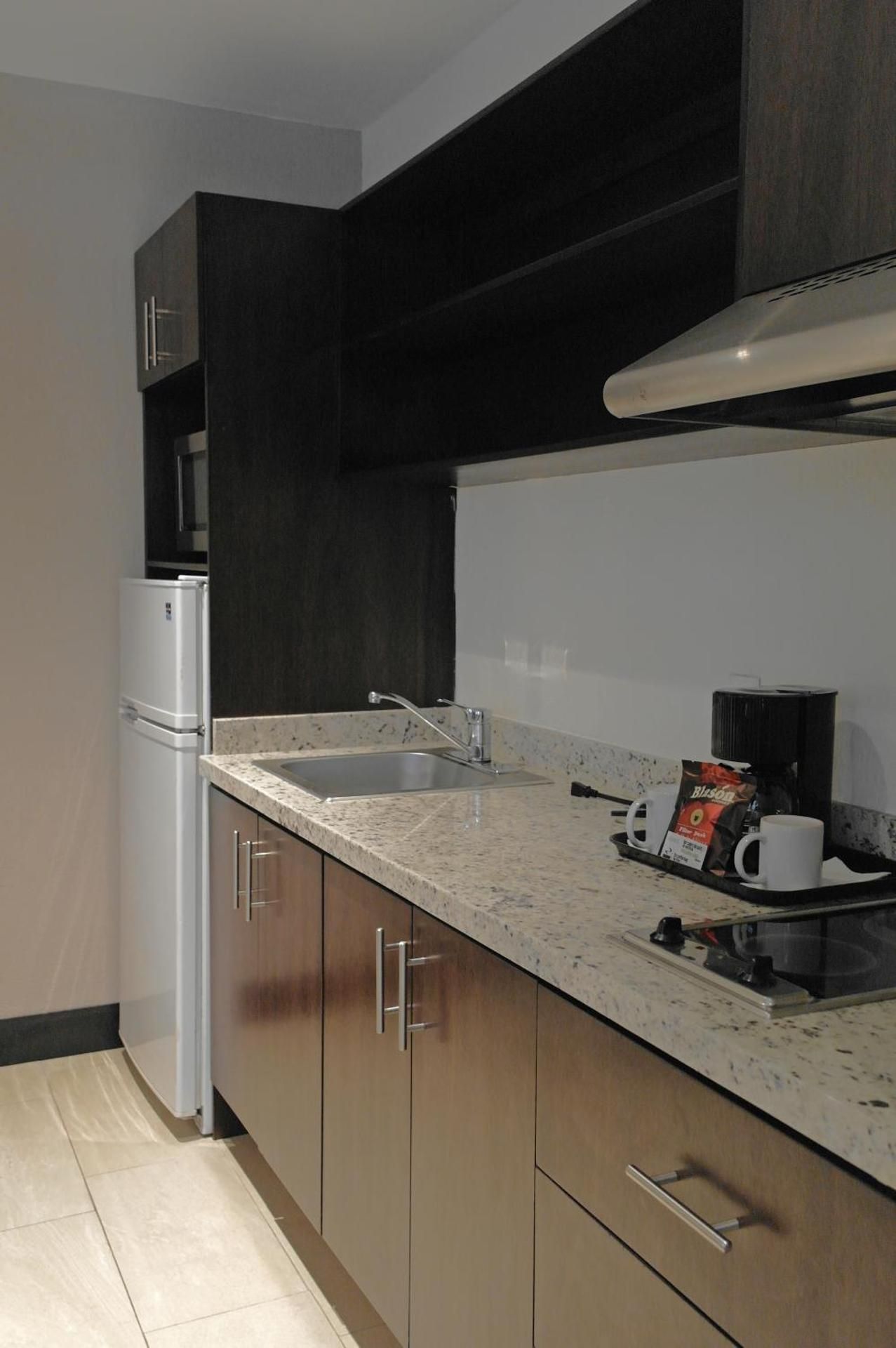 Standard Double Suite