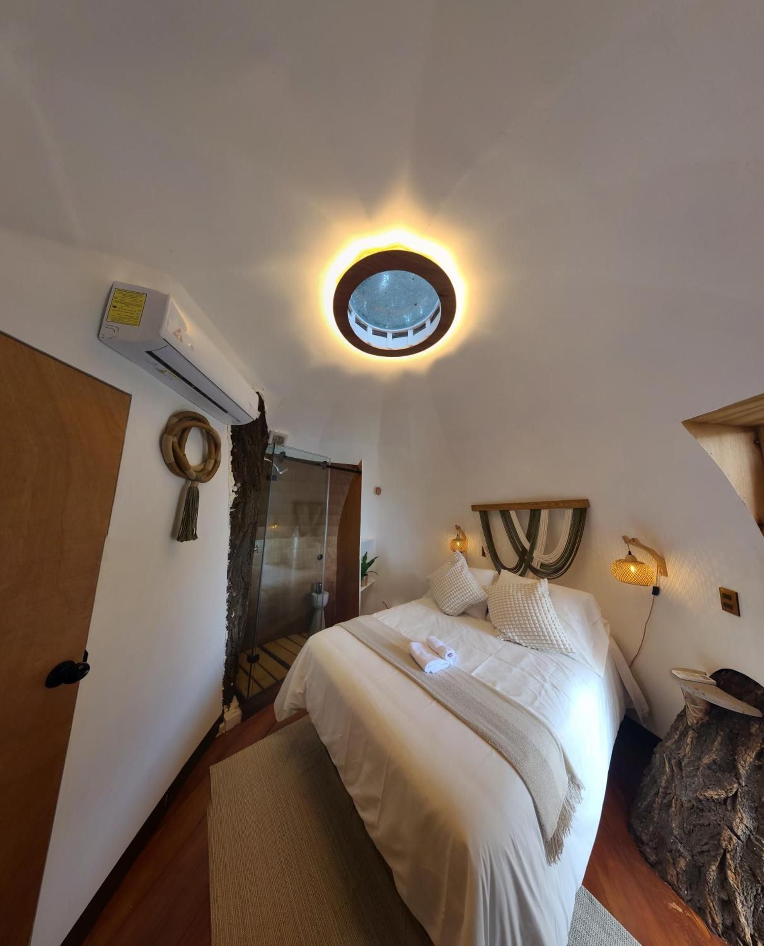 King Room with Lake View