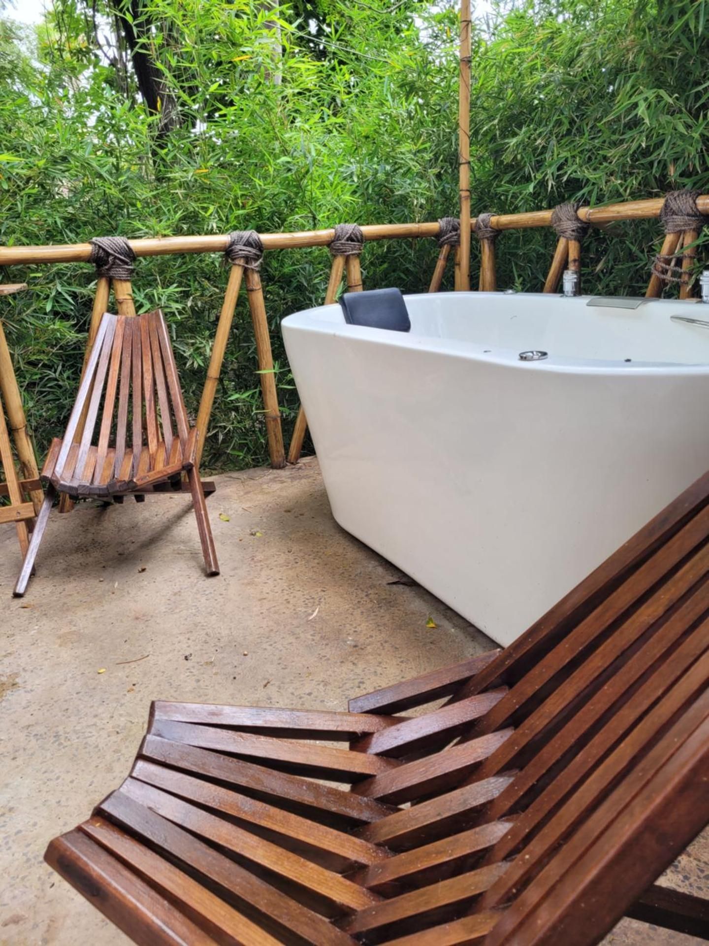 Queen Room with Spa Bath