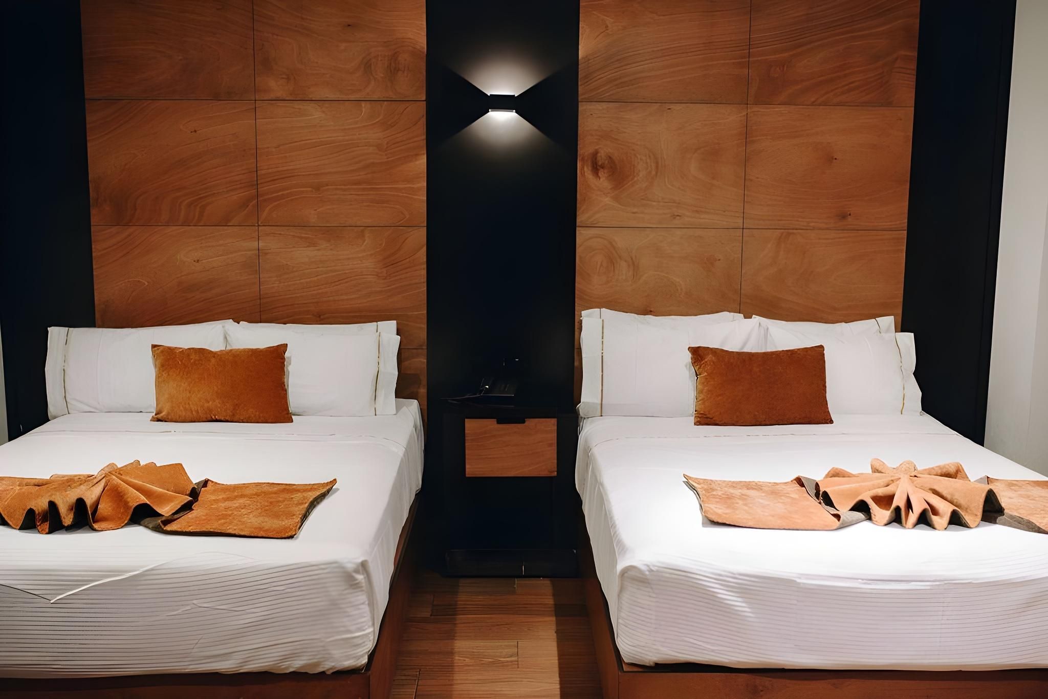 Standard Double Room with Two Double Beds - No view