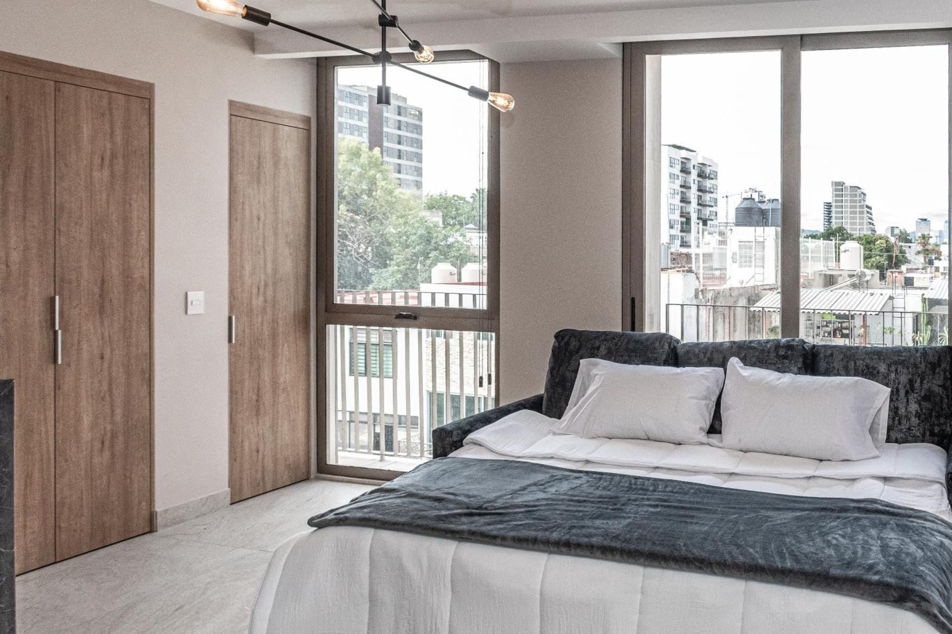 Studio with Sofa Bed