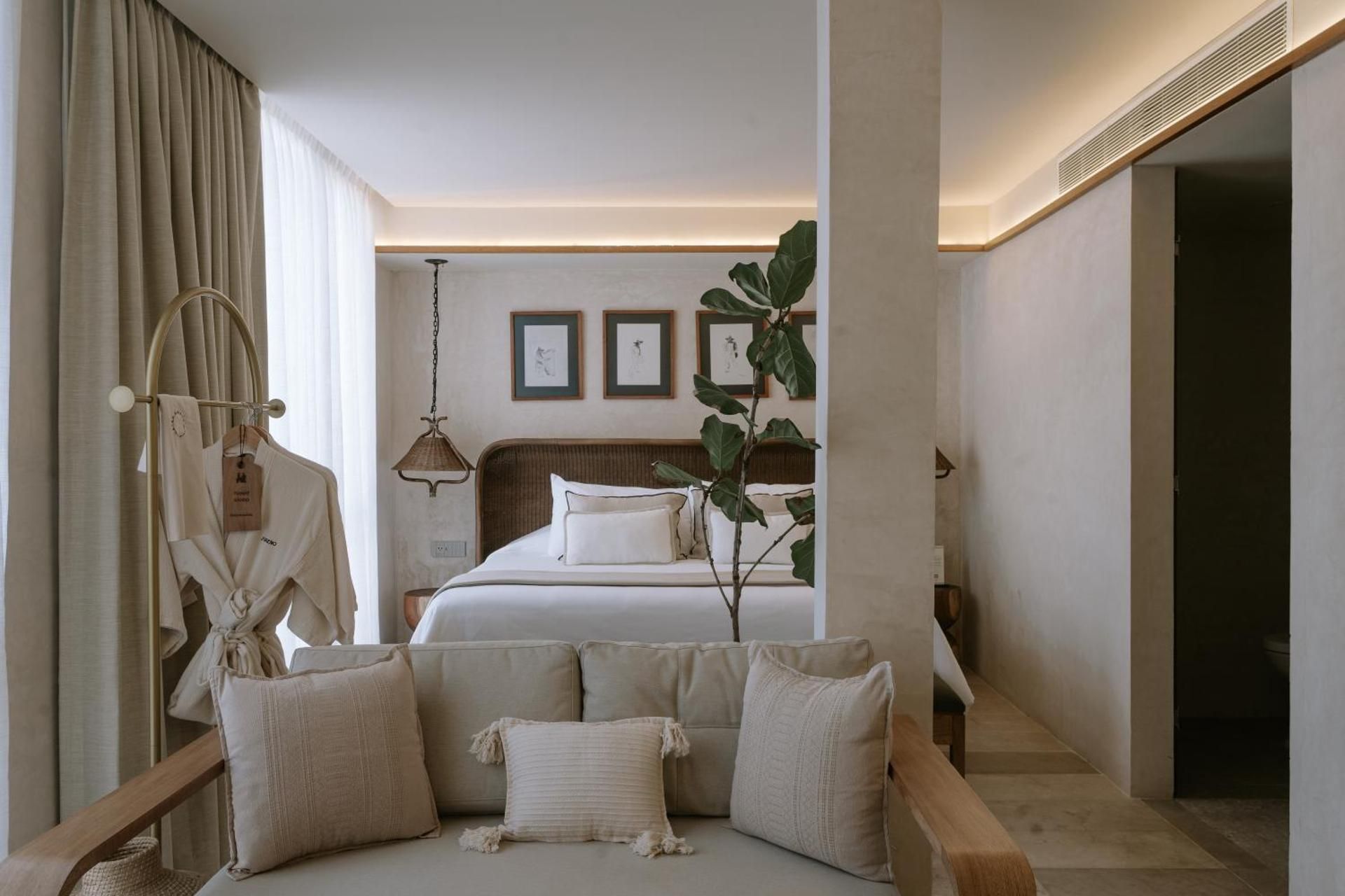 King Room