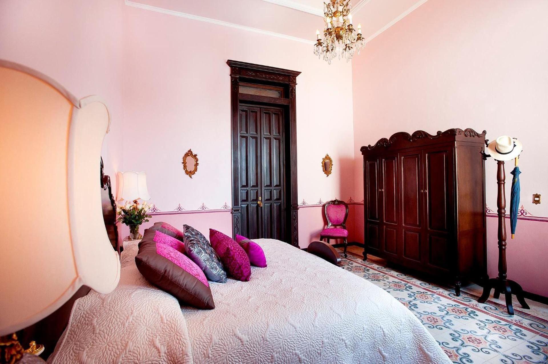 King Suite