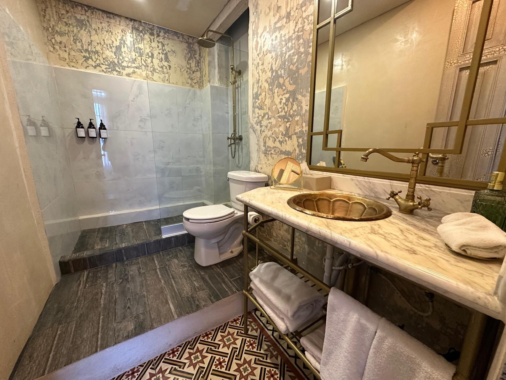 Deluxe Junior Suite