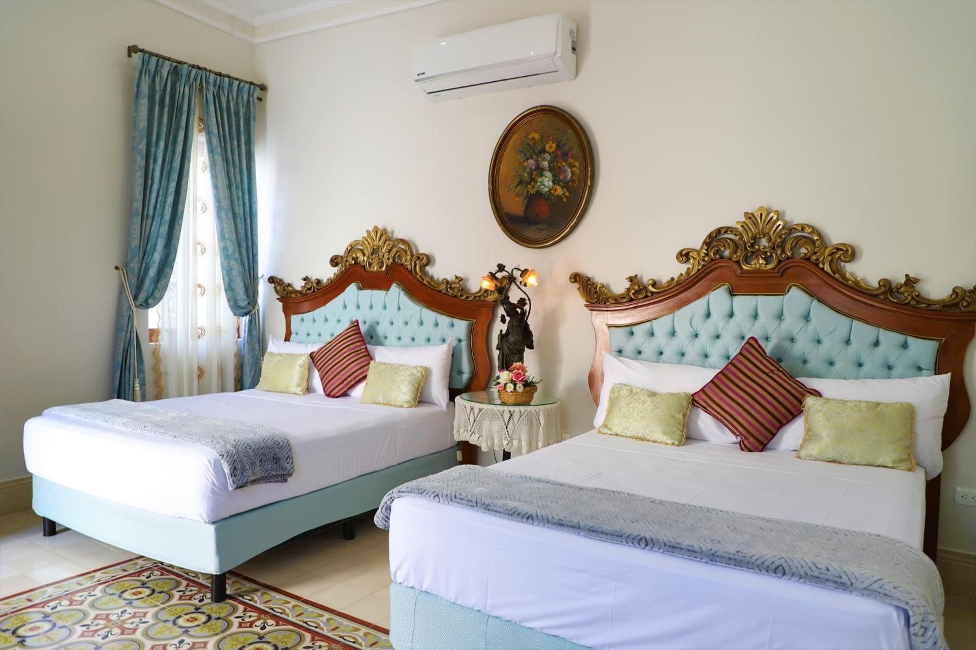 Two Queen Room - Beatrix