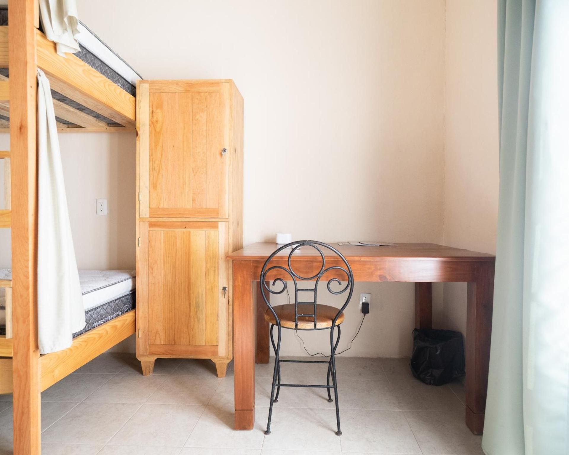 Bunk Bed in Mixed Dormitory Room