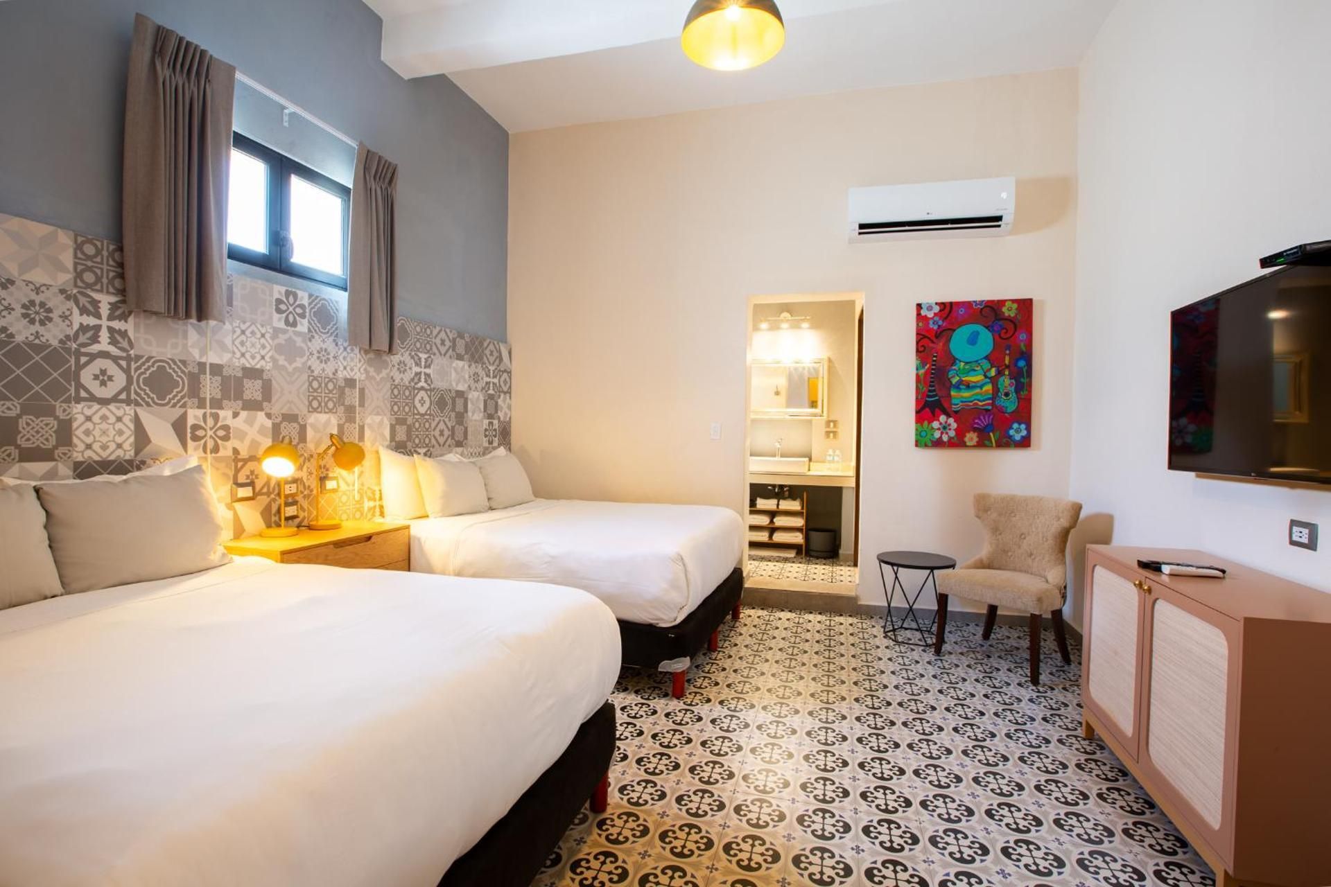 Deluxe Queen Room with Two Queen Beds