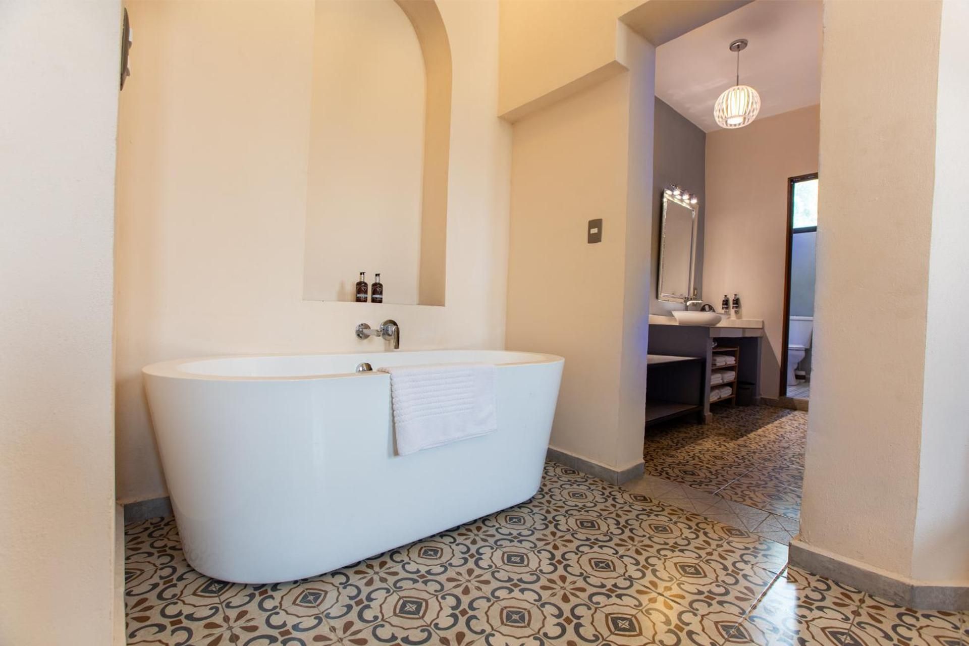 Deluxe Double Room with Bath