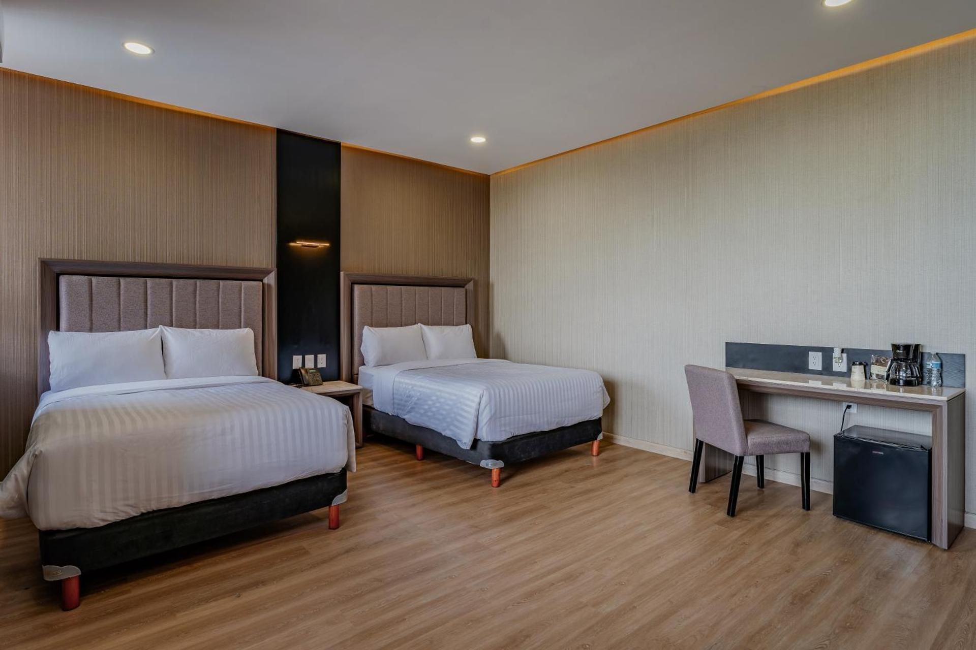Deluxe Suite