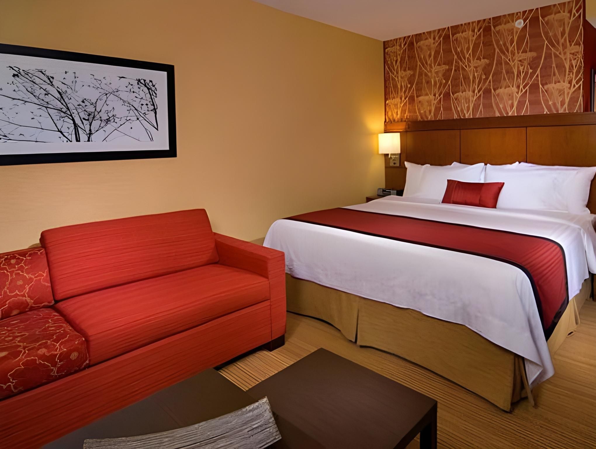 Guest Room, 1 King 