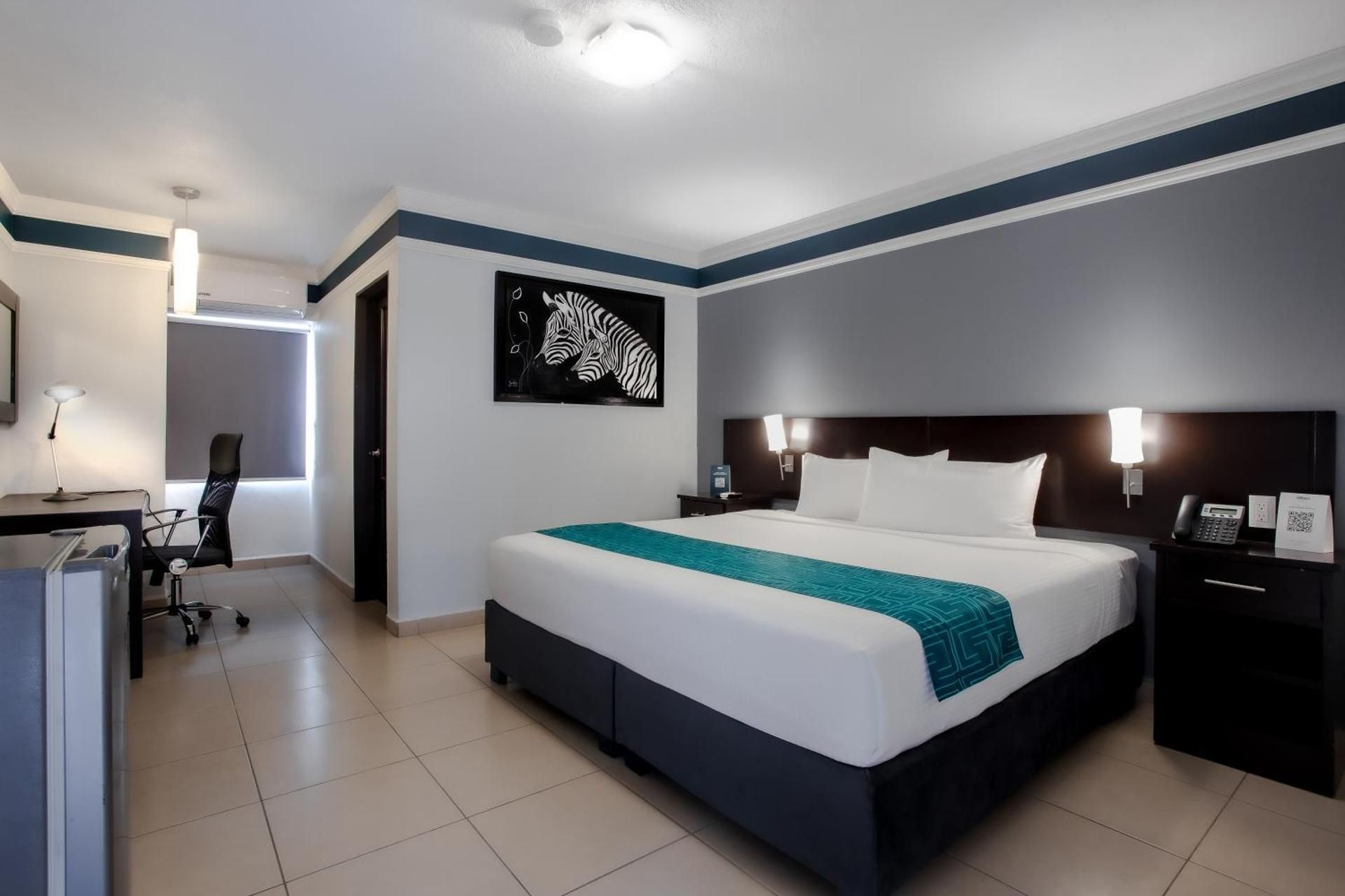Standard King Room