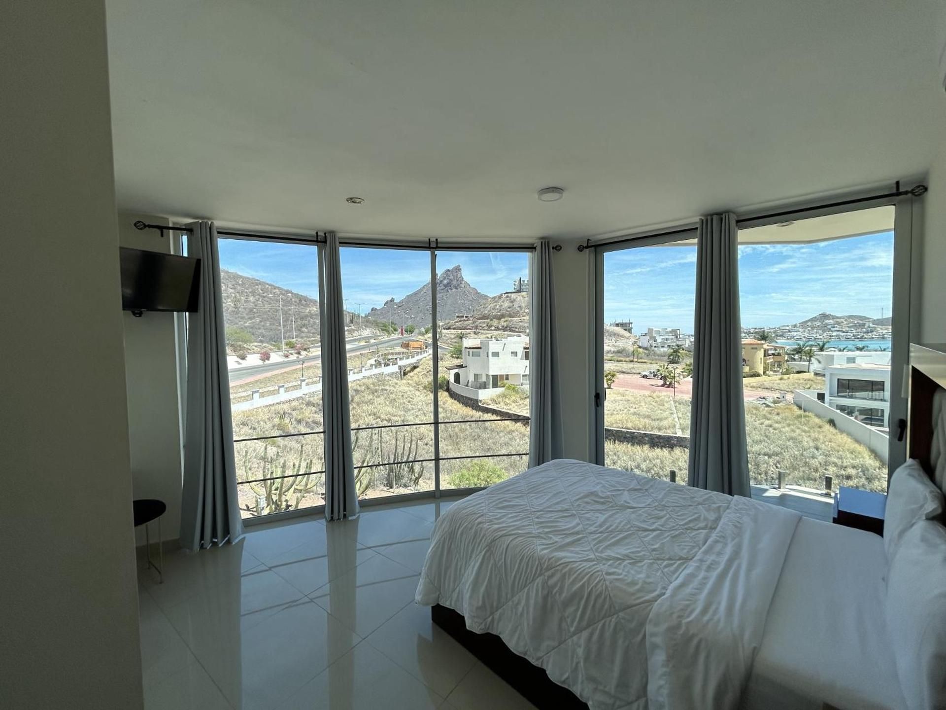 Junior Suite with Ocean View