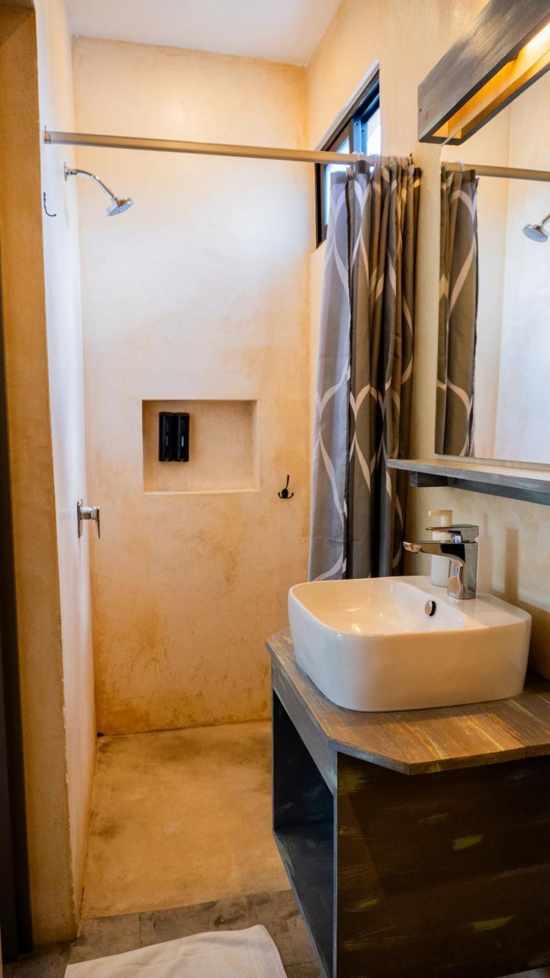 Suite with Garden View