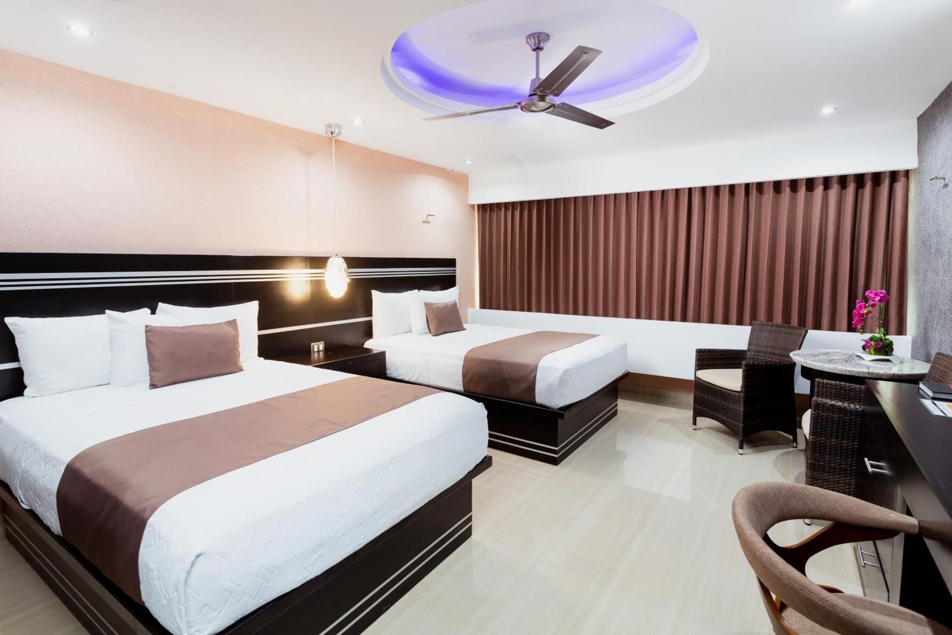 Deluxe Queen Room with Two Queen Beds