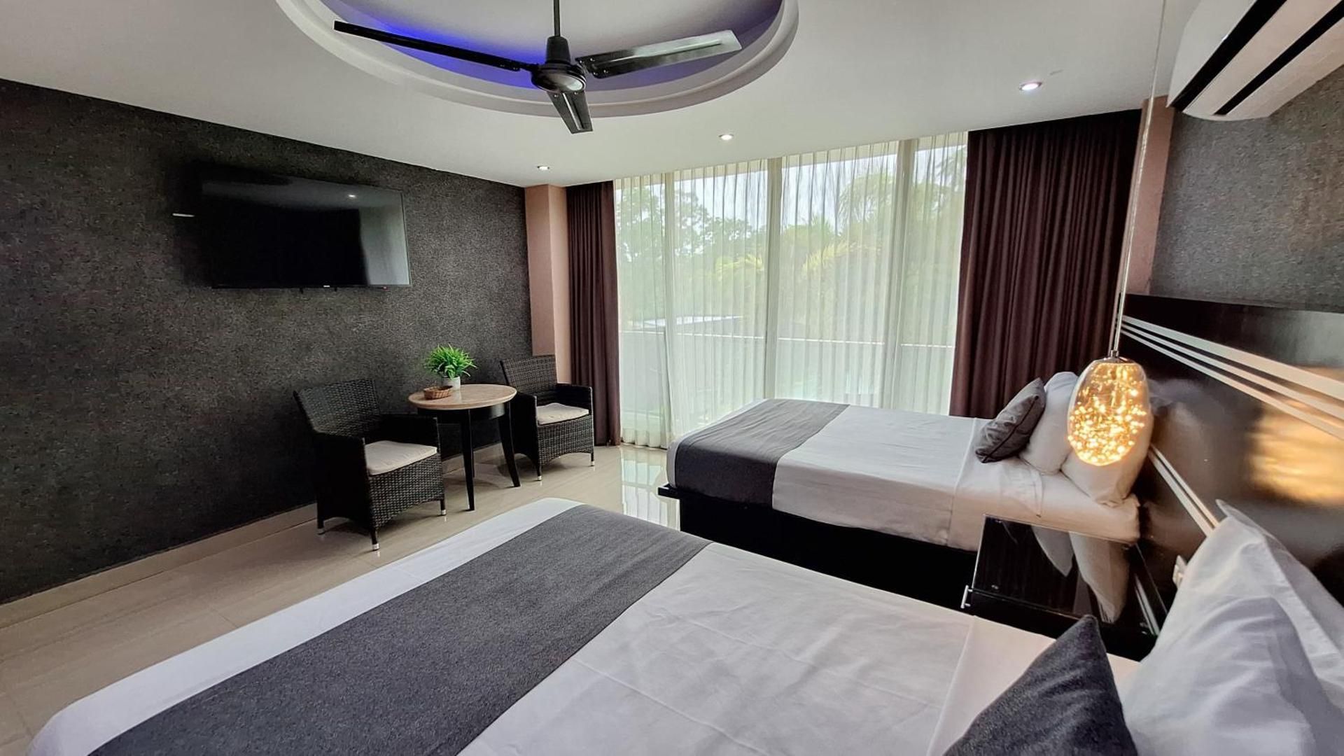 Twin Room with Pool View