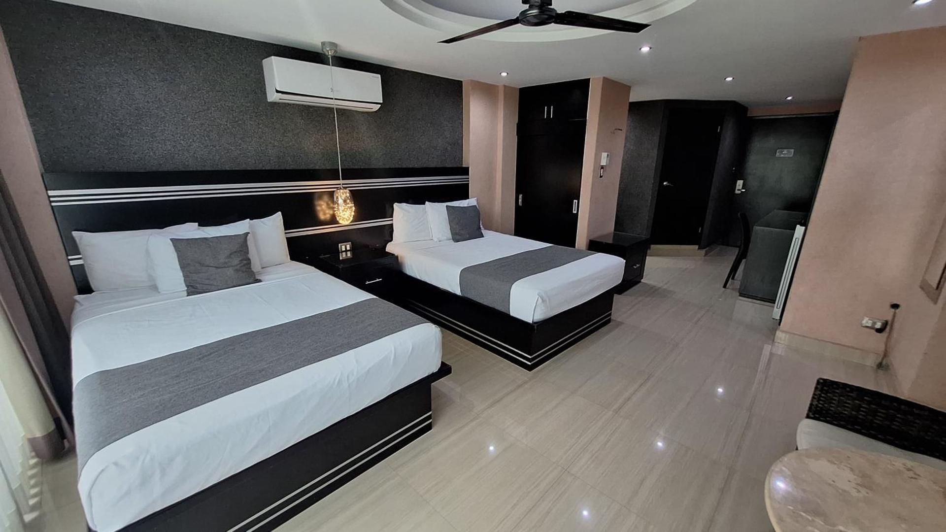 Twin Room with Pool View