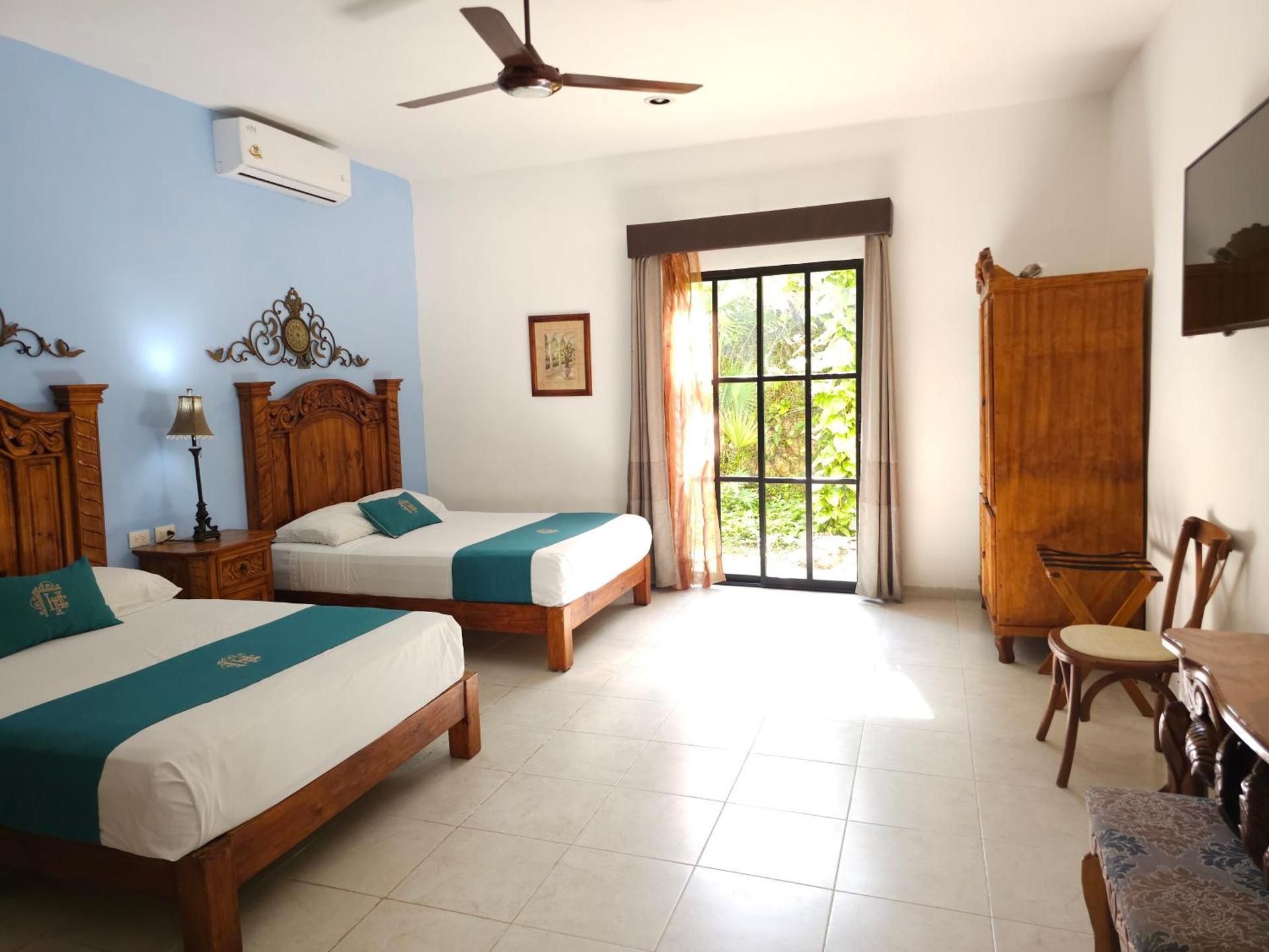 Twin Room with Pool View