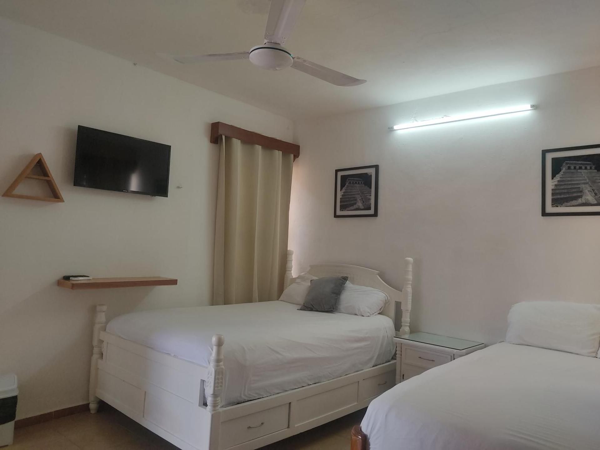 Twin Room with Private Bathroom