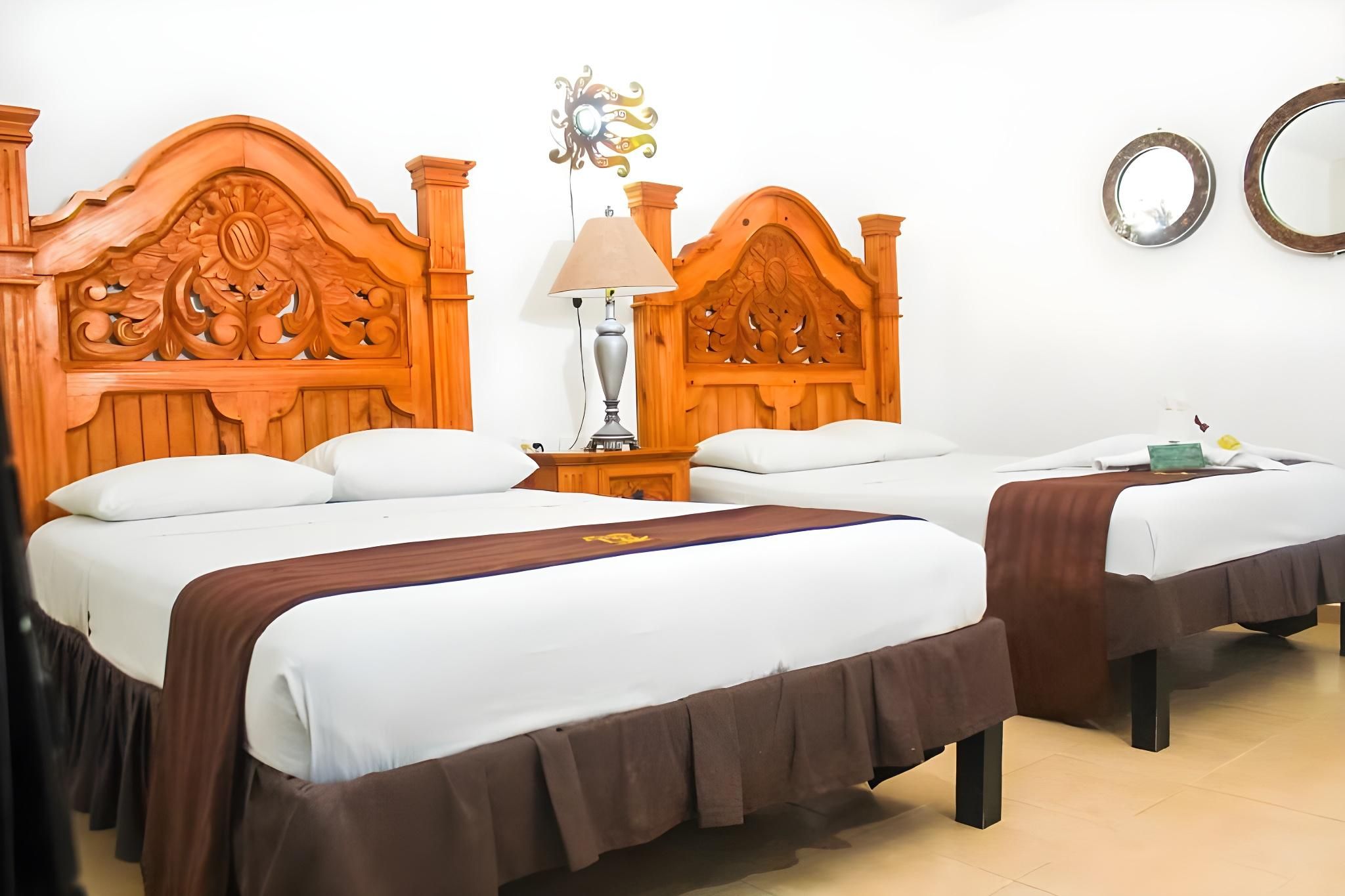 Palacio Canton Hotel - Valladolid Family - Double and Double 2