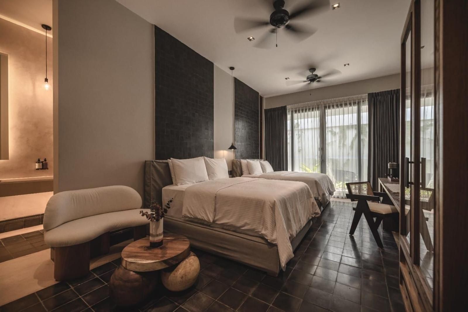 Superior Suite