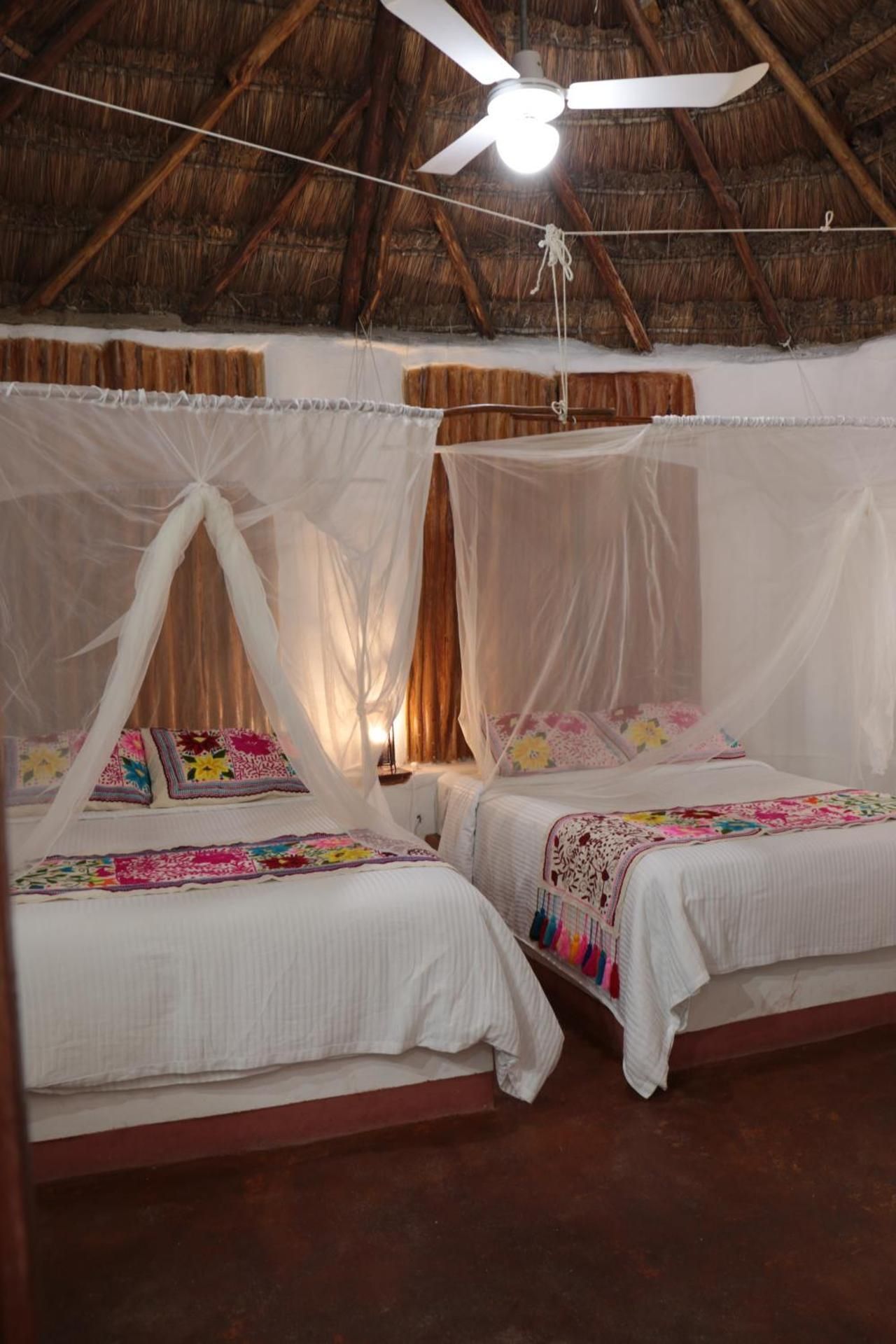 Hotel Zentik Project & Saline Cave Queen Room with Two Queen Beds