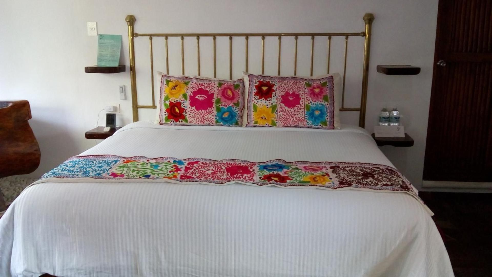 Hotel Zentik Project & Saline Cave Junior Suite