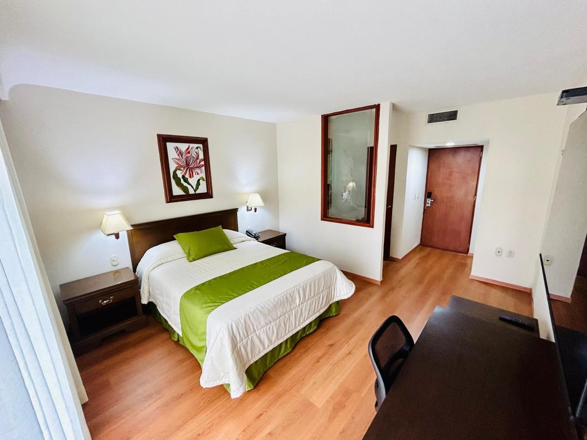 Queen Room