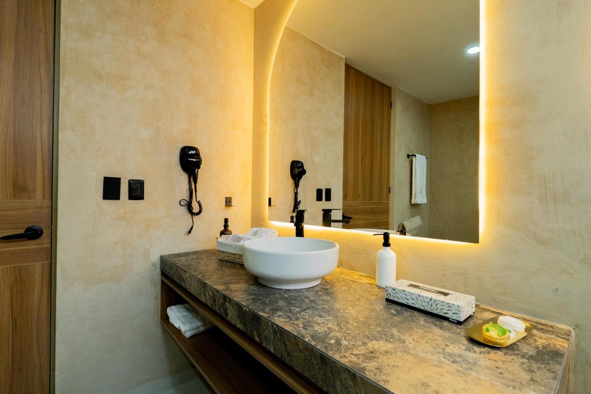 Casa Mia Hotel Boutique Deluxe Junior Suite 3