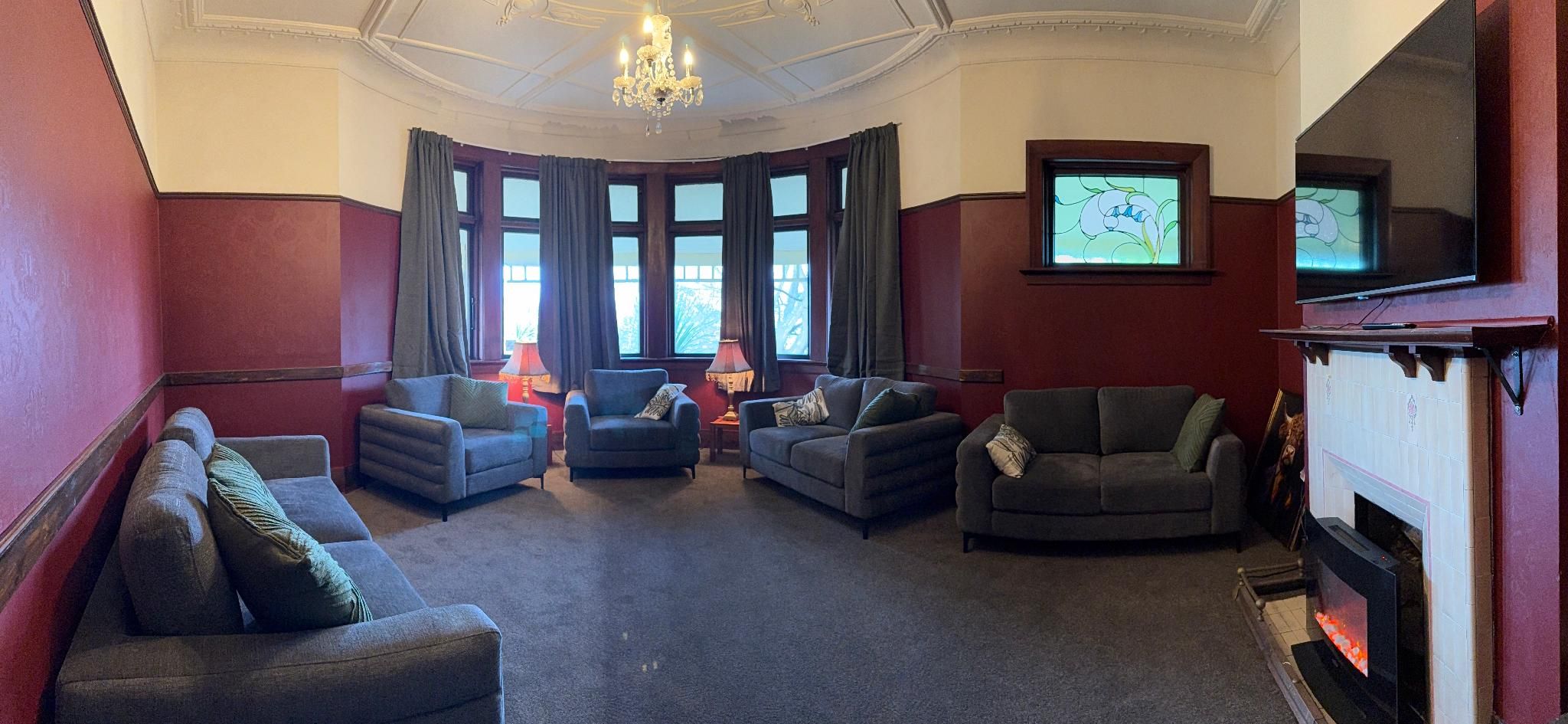 shared lounge/tv area