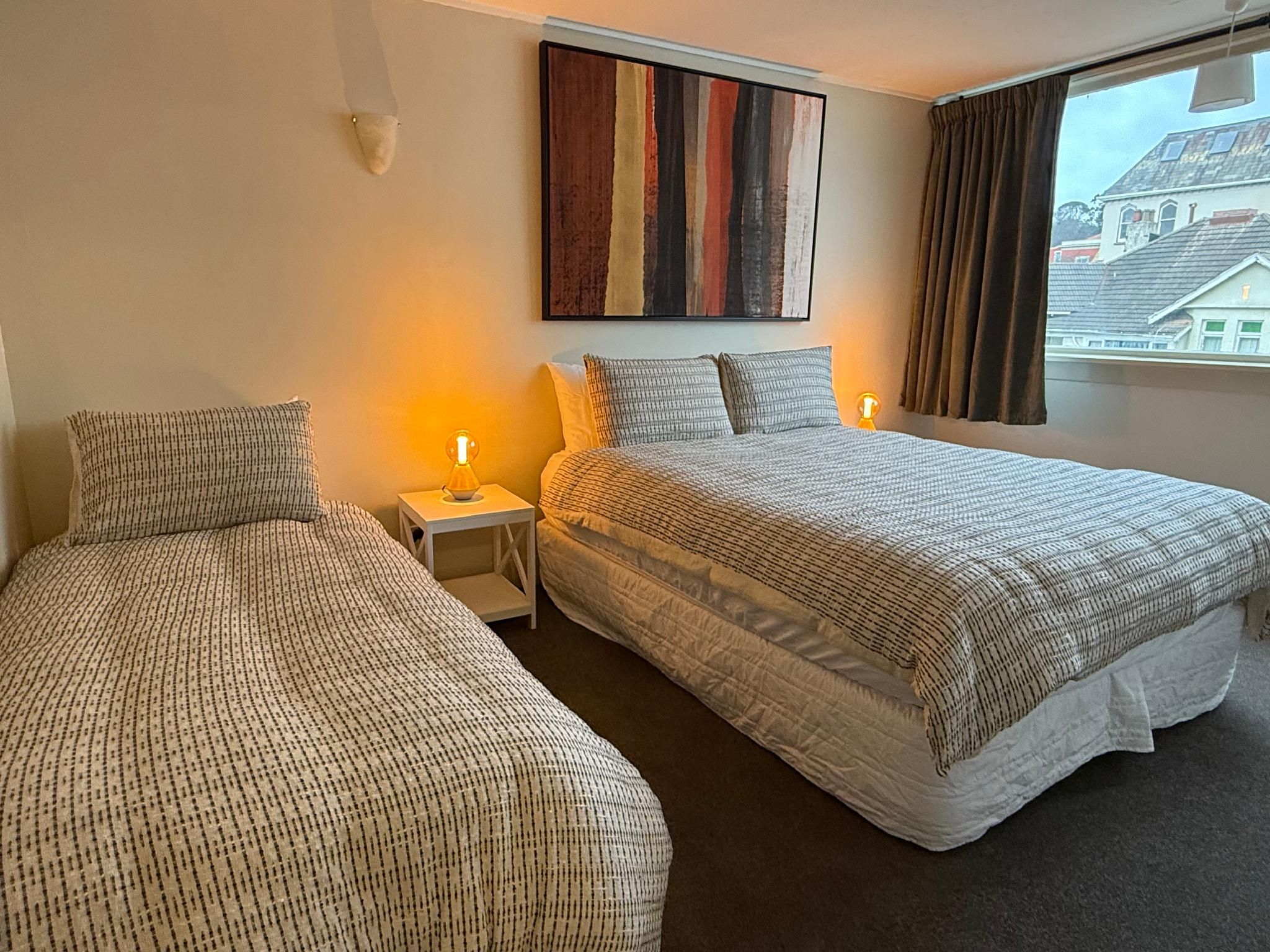 Manor on the Park Backpackers Twin or Double Room 2