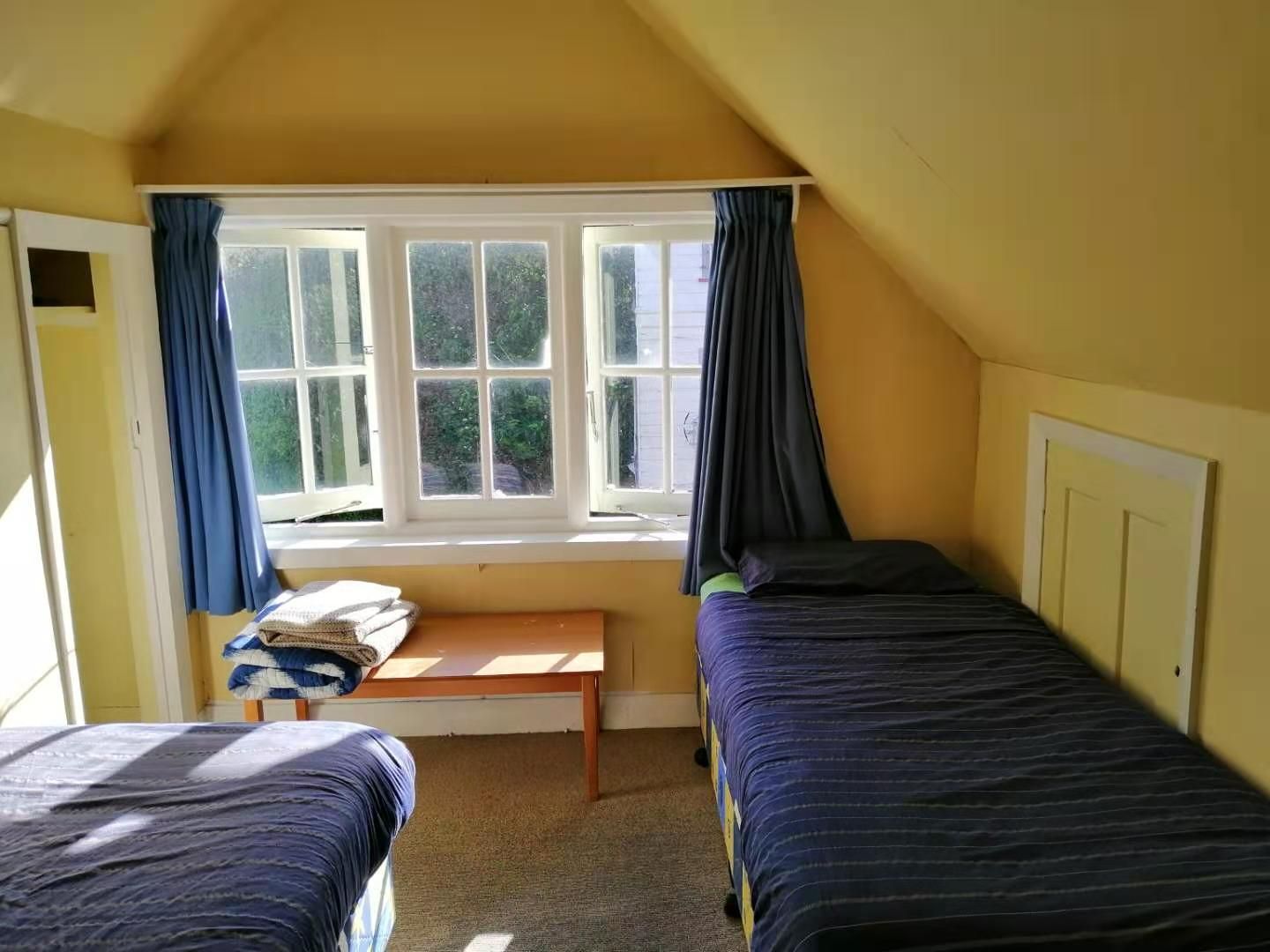 Twin Beds Standard Room