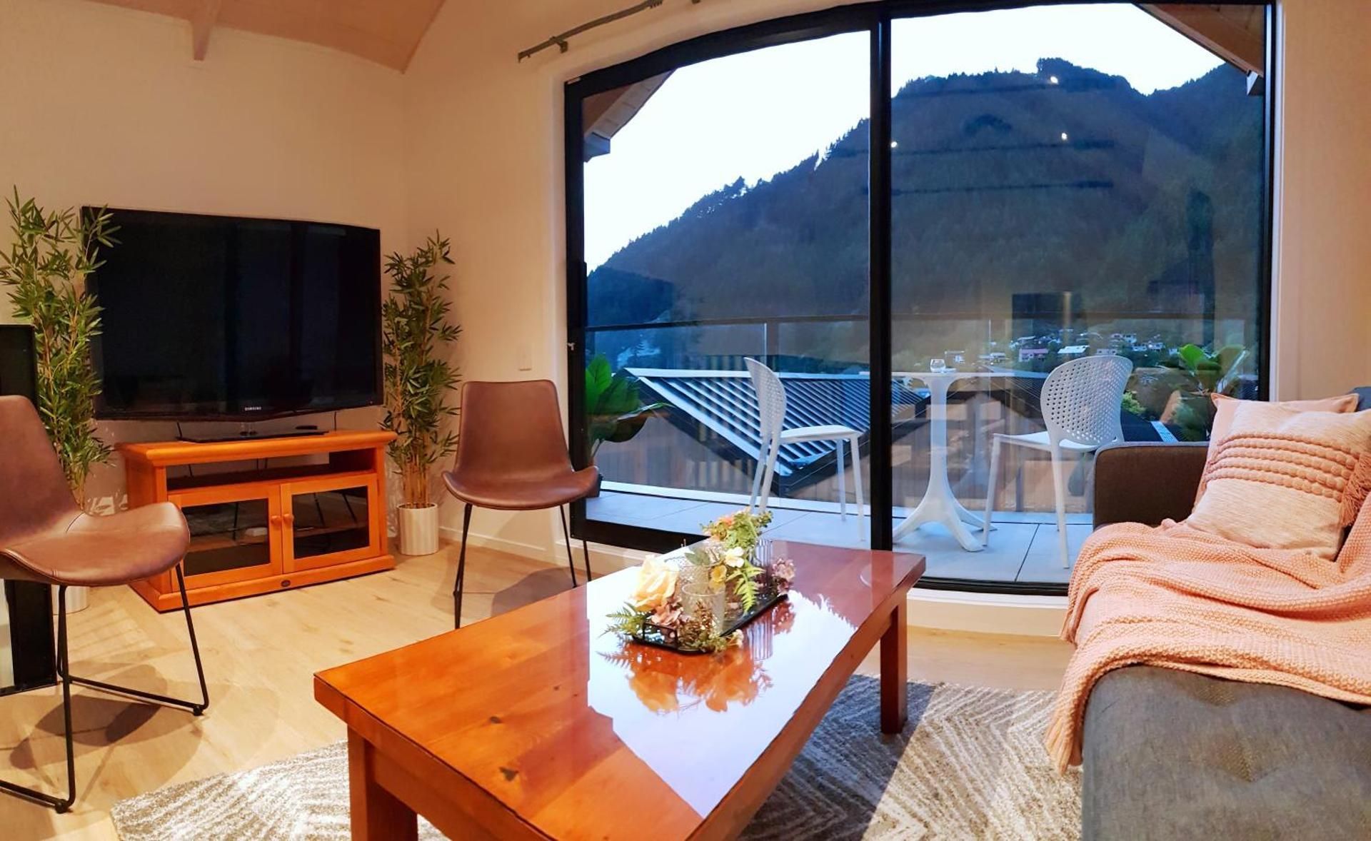 The Alex Apartments Apartment - Split Level