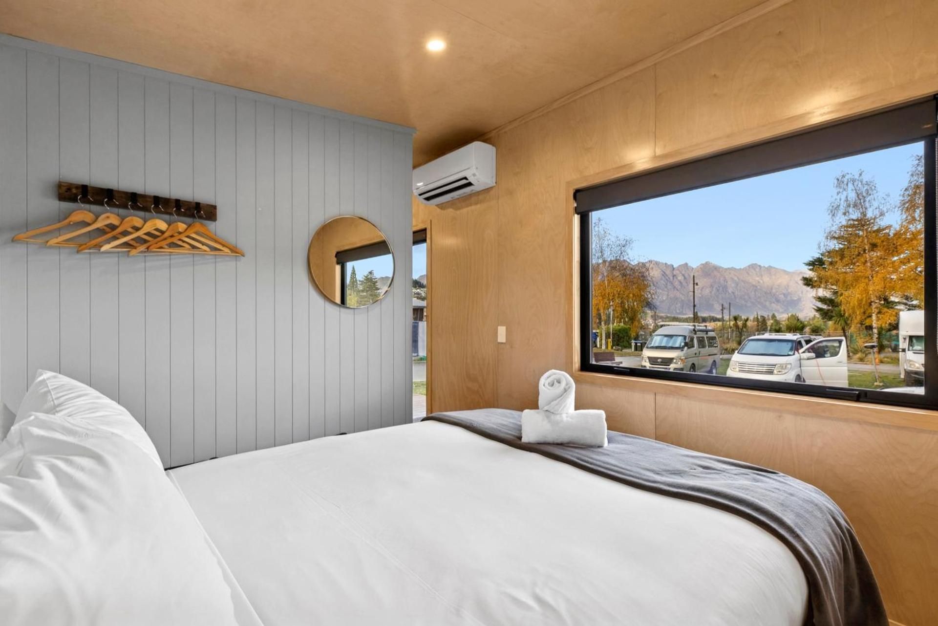 Tiny Cabin - No Ensuite