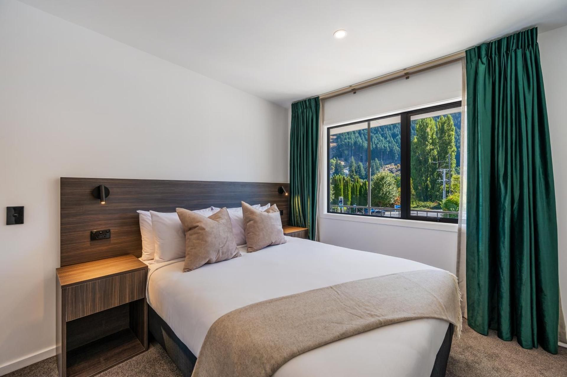 LUXE TWO BEDROOM SUITE