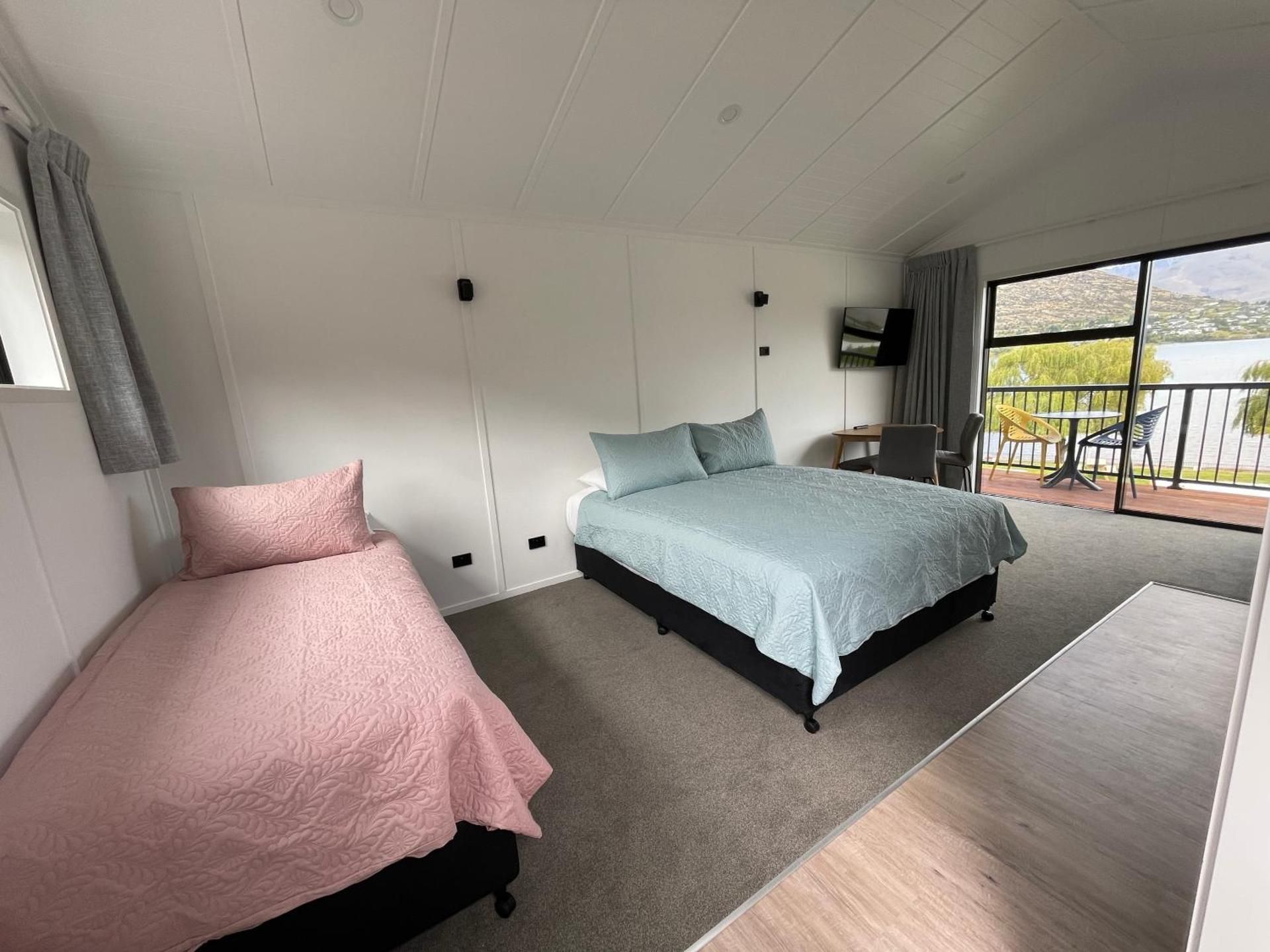 Triple Room with Shared Bathroom