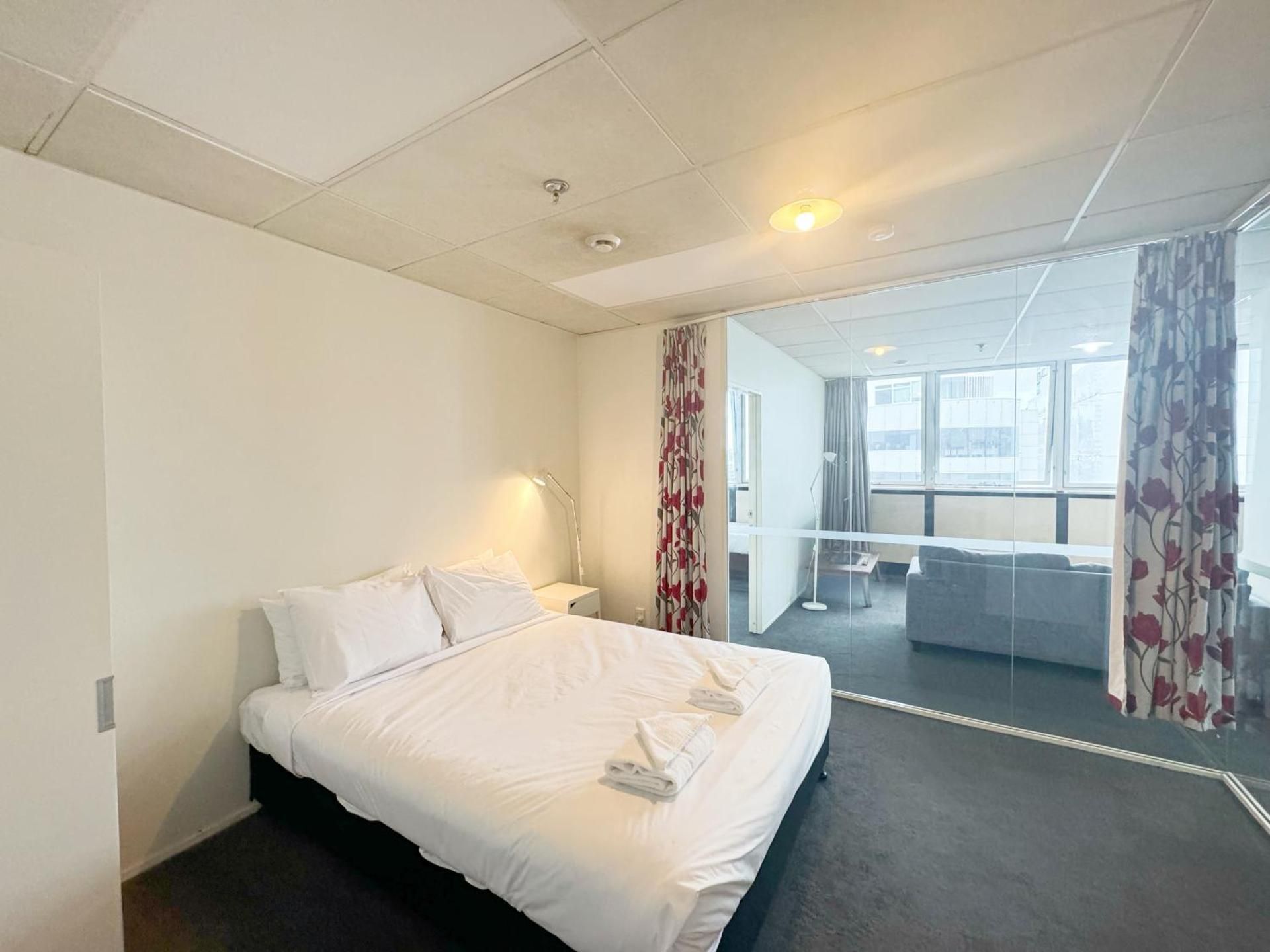 Apartment with City View