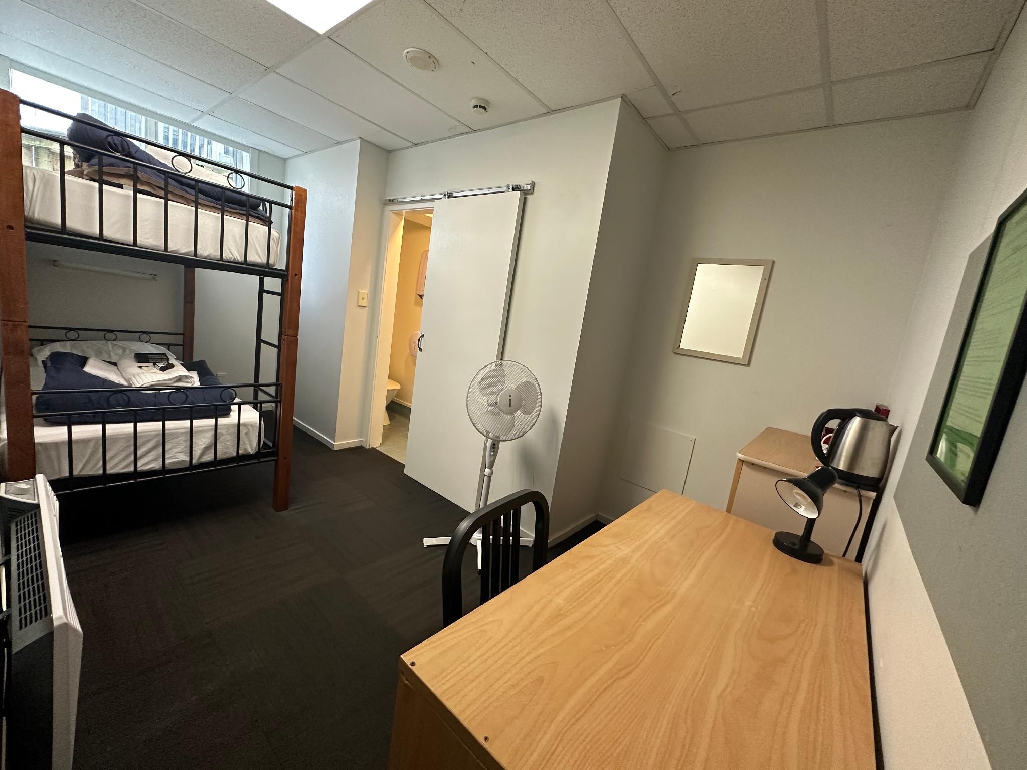 Ensuite Twin Private Room