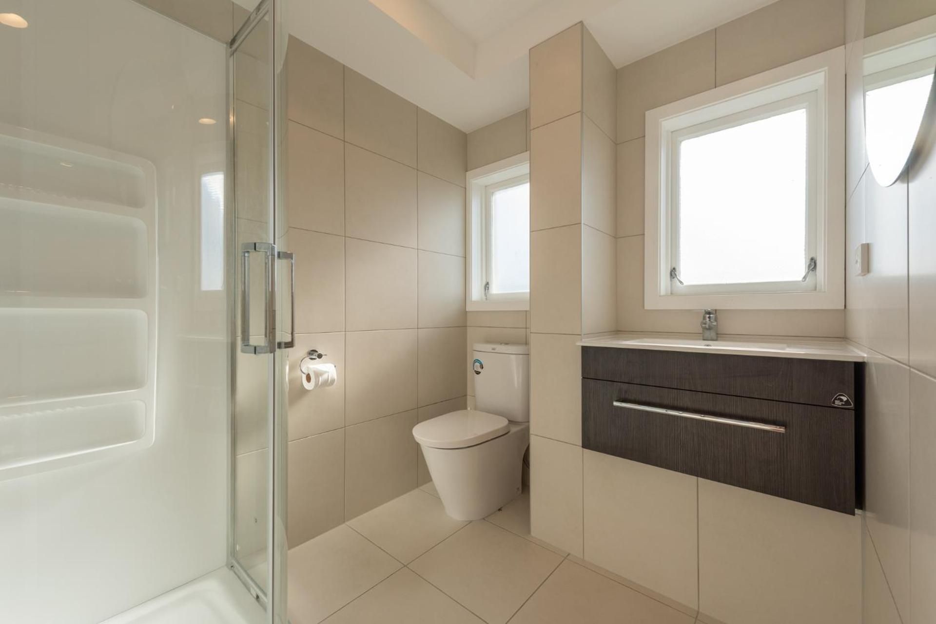 Superior One Bedroom Apartment