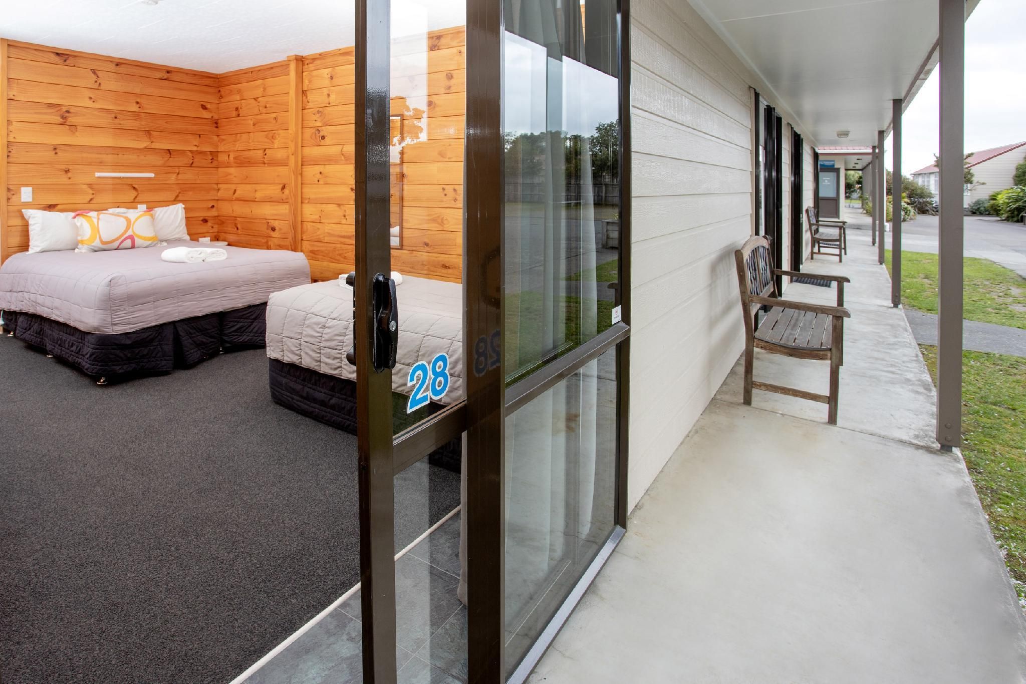 Wellington Top 10 Holiday Park Studio Park Motel