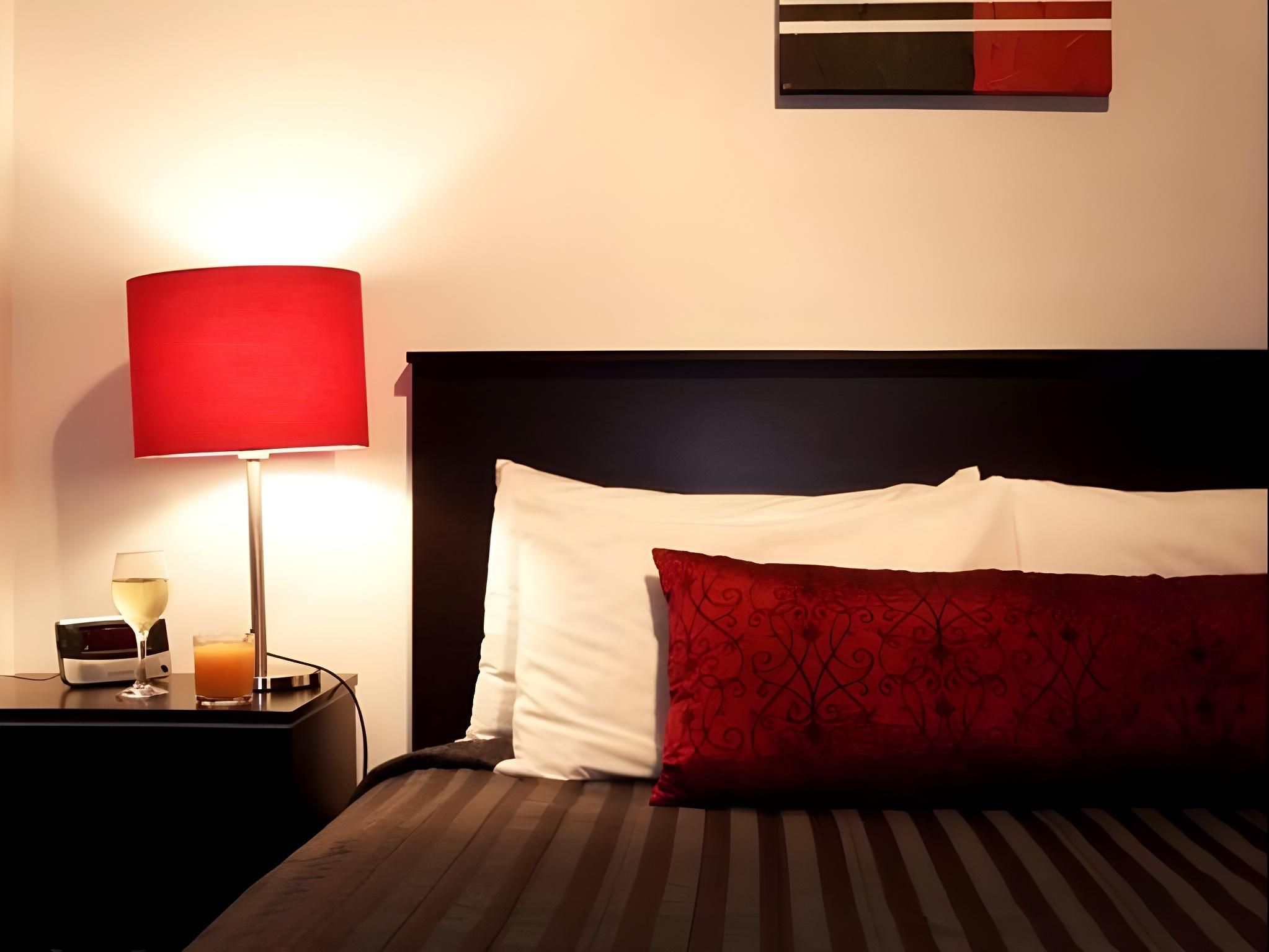 83 By the Sea Motor Lodge Harbour View Studio 2