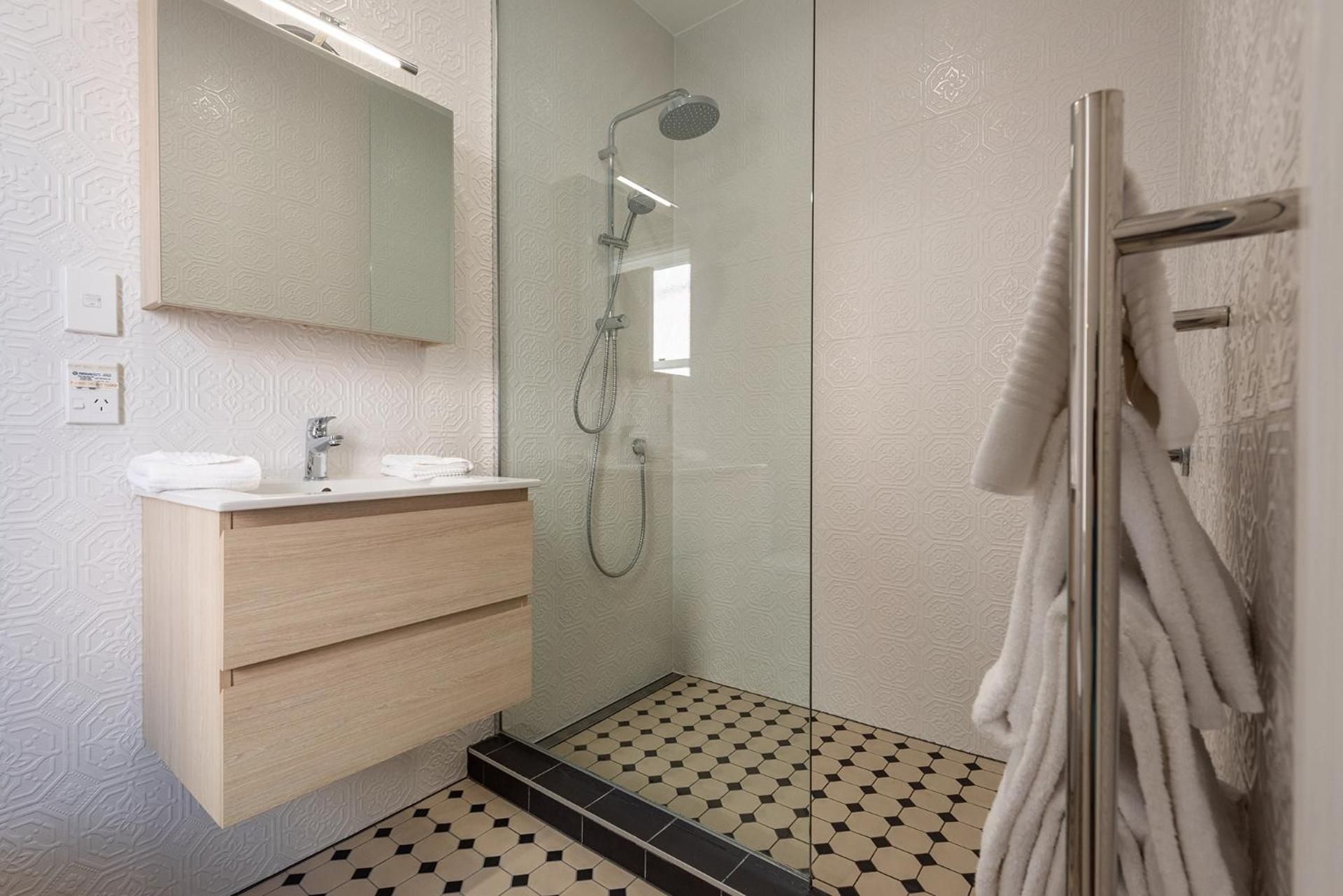 One-Bedroom Family Suite